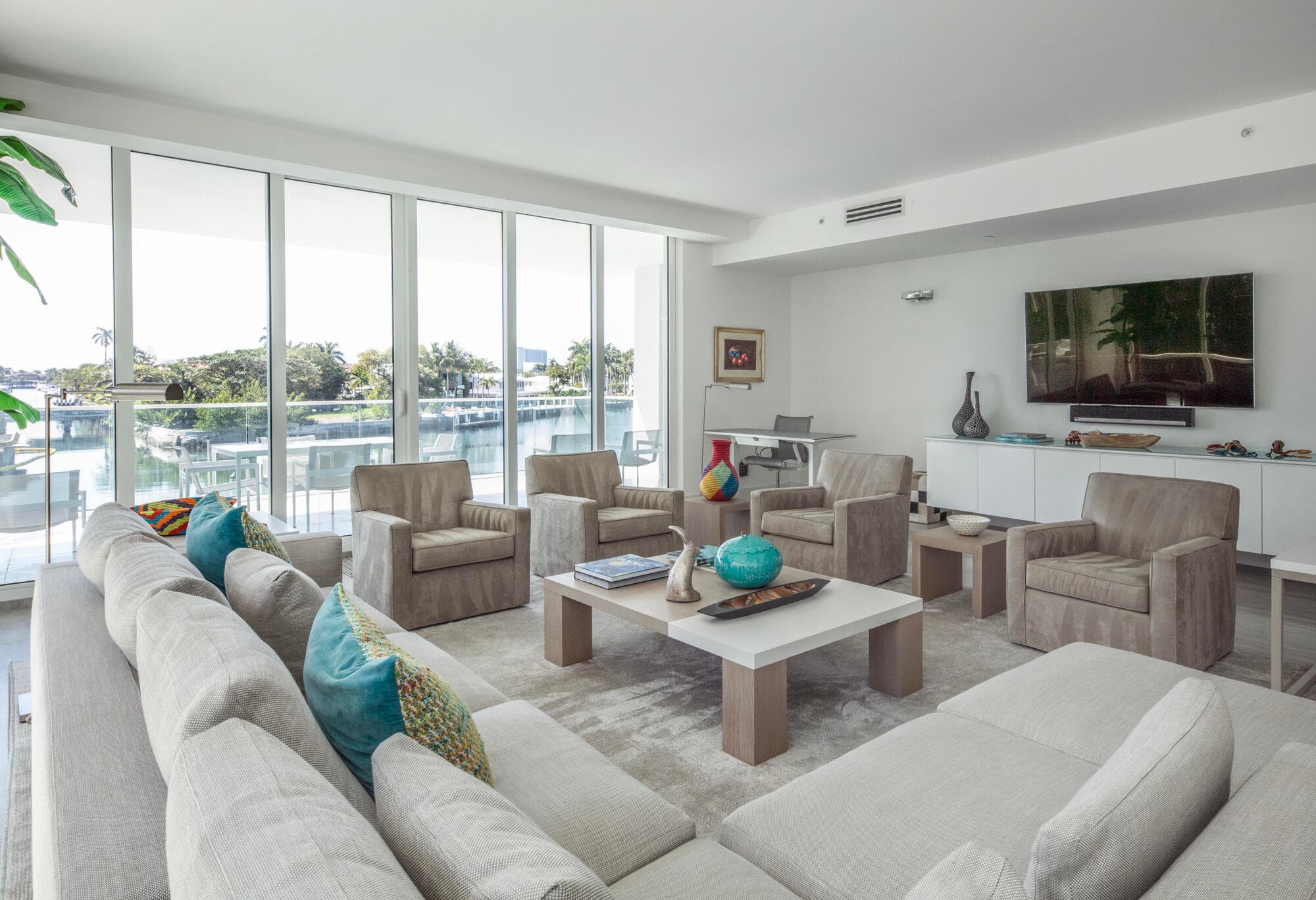 353 Sunset Drive 202, Fort Lauderdale, FL 33301 — photo 13 of 44