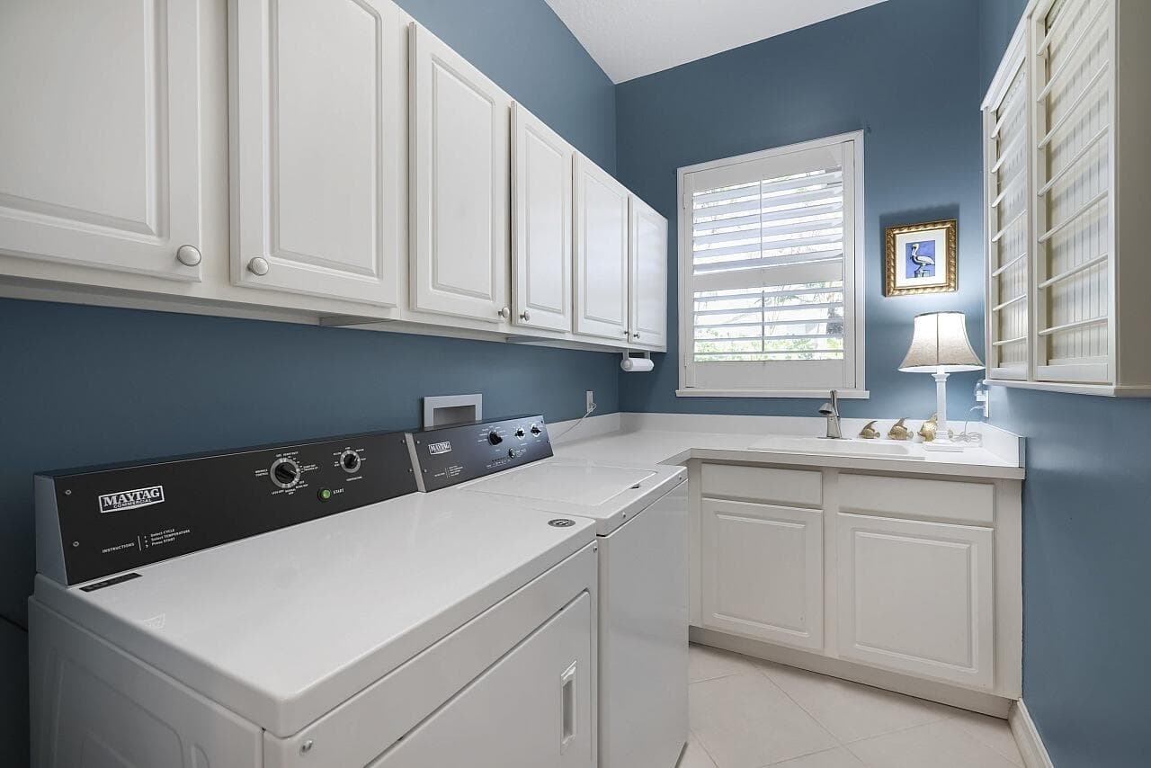 9078 Castle Harbour Circle, Vero Beach, FL 32963 — photo 31 of 36