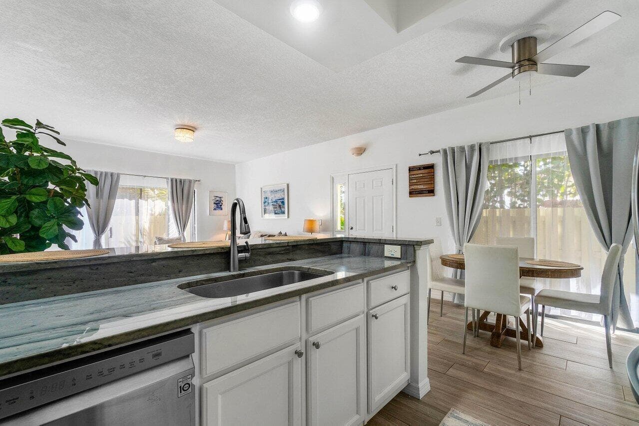 820 Bella Vista Court S 20, Jupiter, FL 33477 — photo 11 of 41