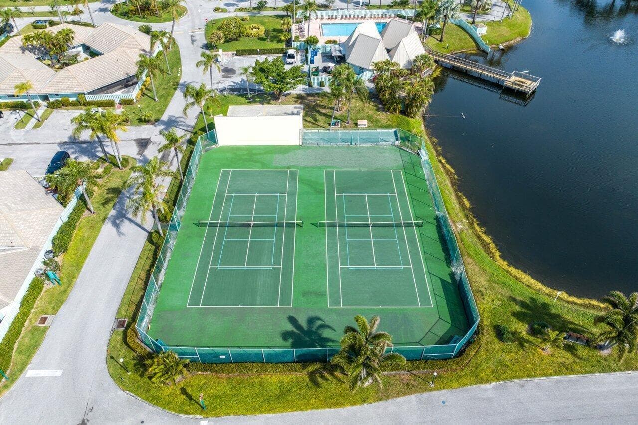 820 Bella Vista Court S 20, Jupiter, FL 33477 — photo 32 of 41