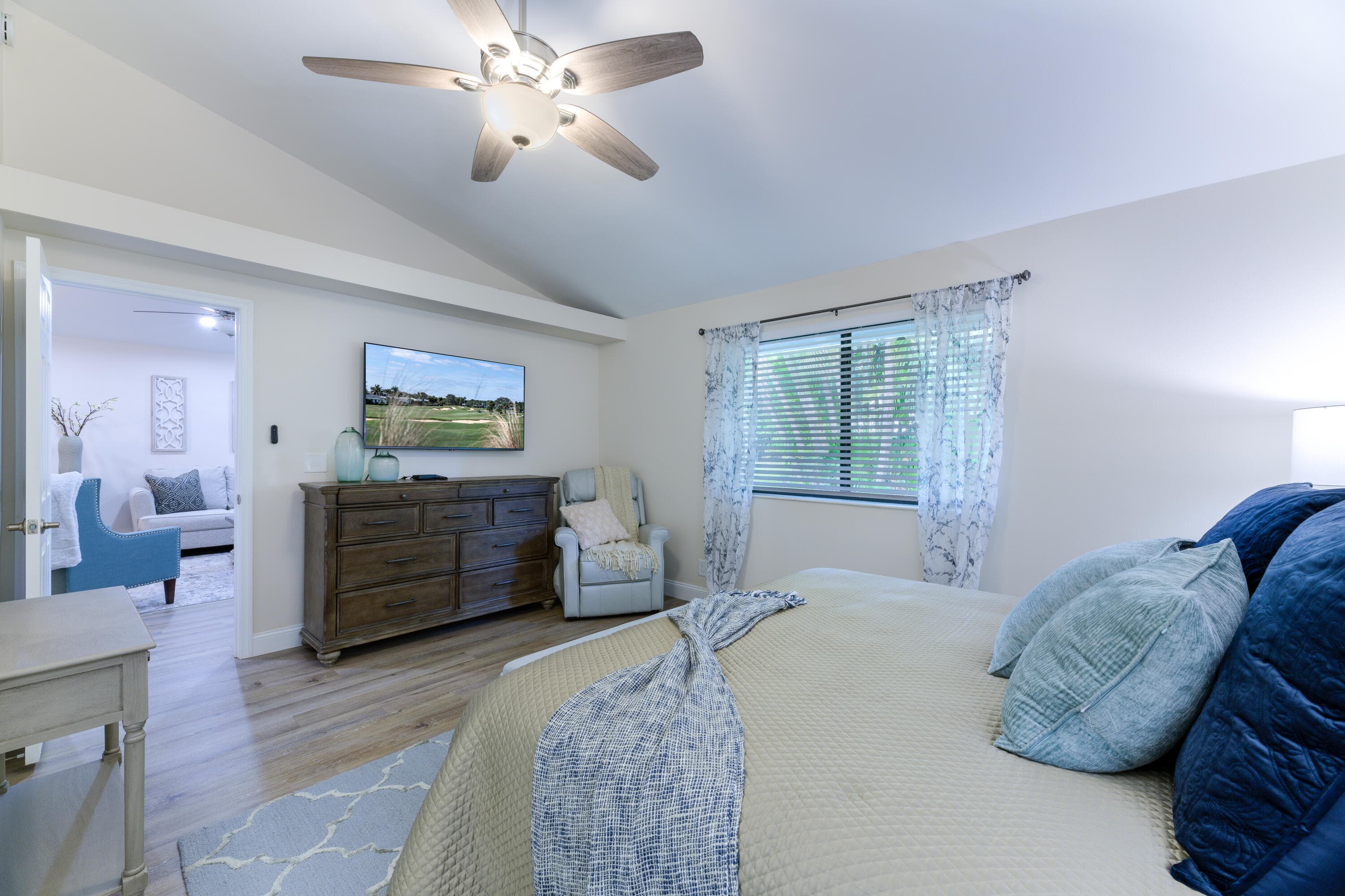 830 Club Drive, Palm Beach Gardens, FL 33418 — photo 6 of 15