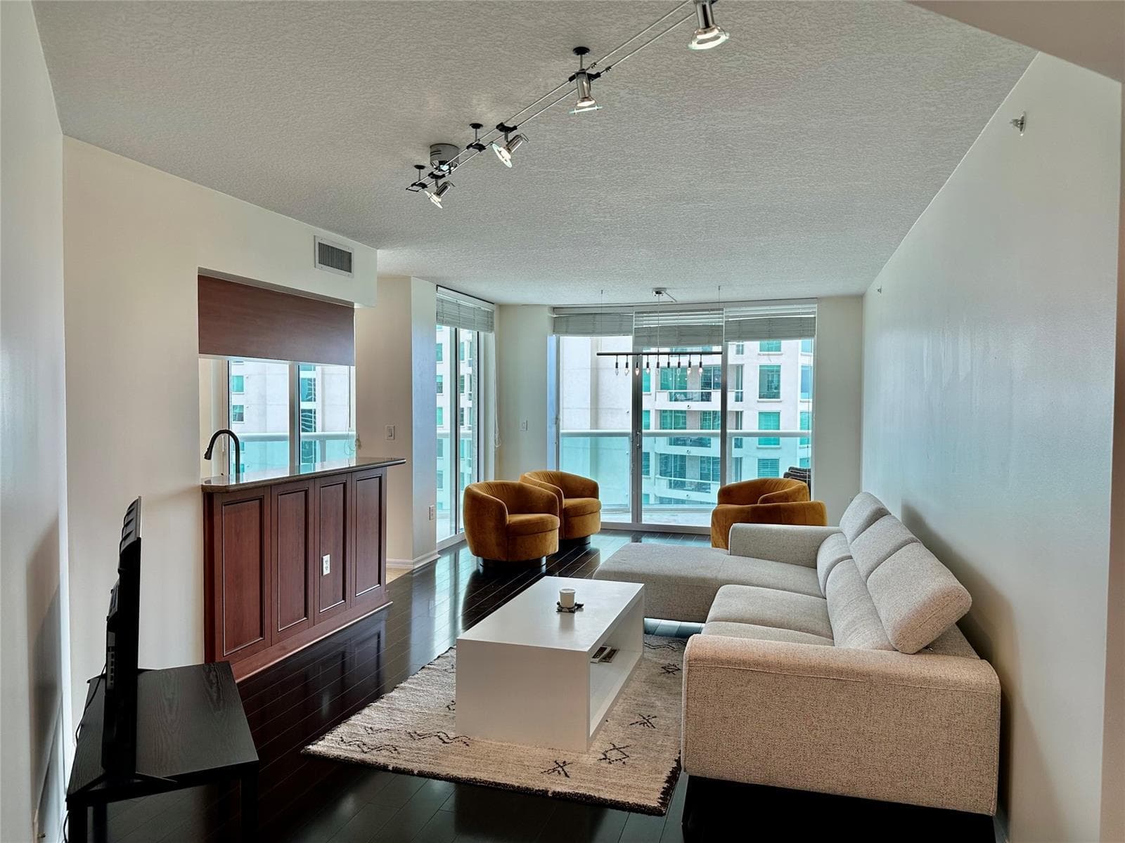 347 N New River Drive E 2309, Fort Lauderdale, FL 33301 — photo 6 of 26