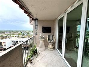777 S Federal Highway Rph11, Pompano Beach, FL 33062 — photo 13 of 32