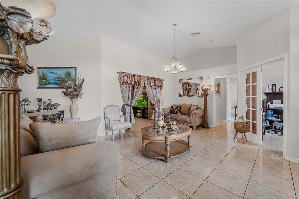 1023 Caribbean Avenue, Clewiston, FL 33440 — photo 12 of 86