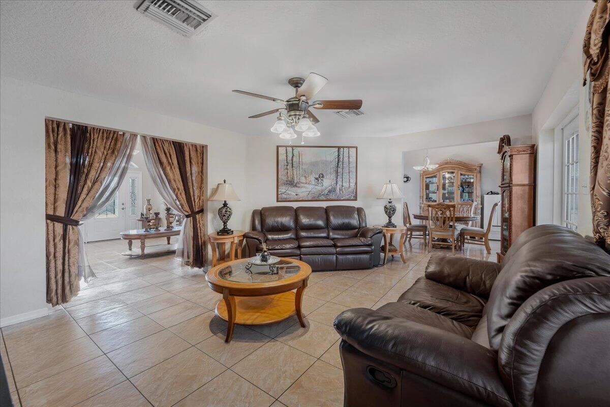 1023 Caribbean Avenue, Clewiston, FL 33440 — photo 33 of 86