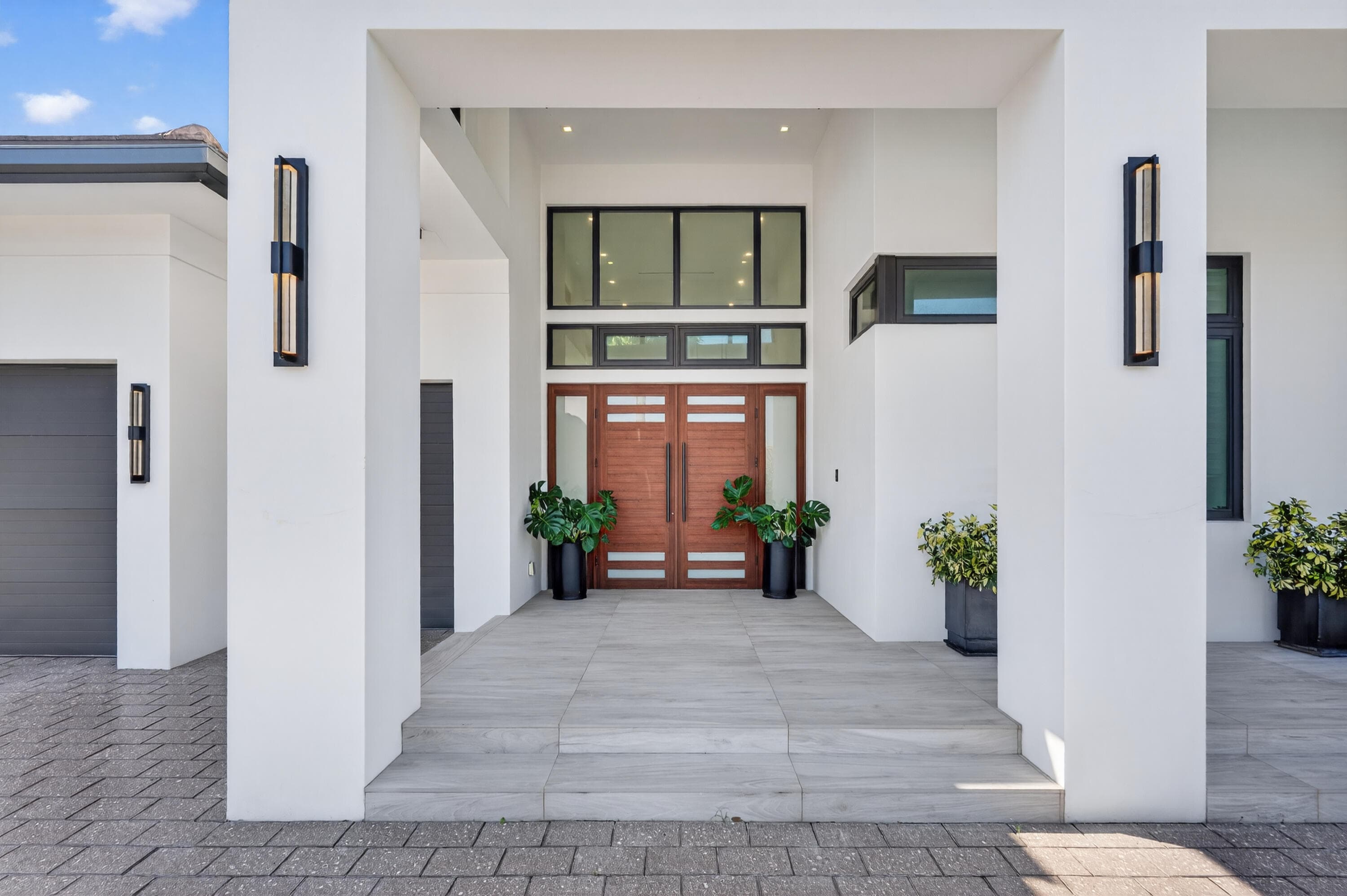 520 Golden Harbour Drive, Boca Raton, FL 33432 — photo 11 of 80