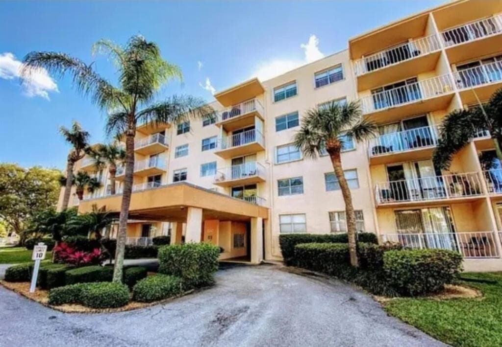 500 Executive Center Drive 3i, West Palm Beach, FL 33401 — photo 7 of 13