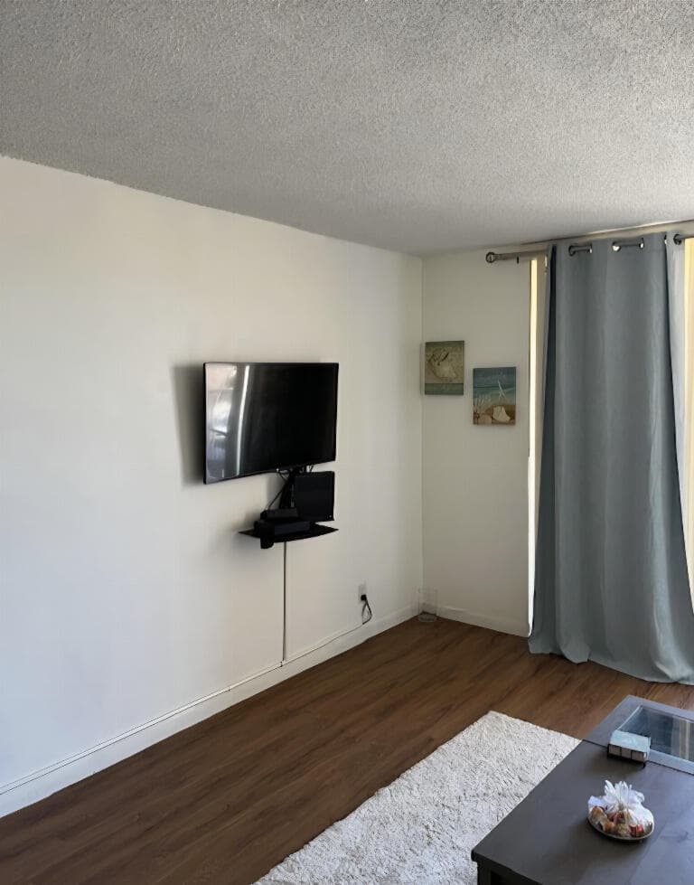 500 Executive Center Drive 3i, West Palm Beach, FL 33401 — photo 3 of 13