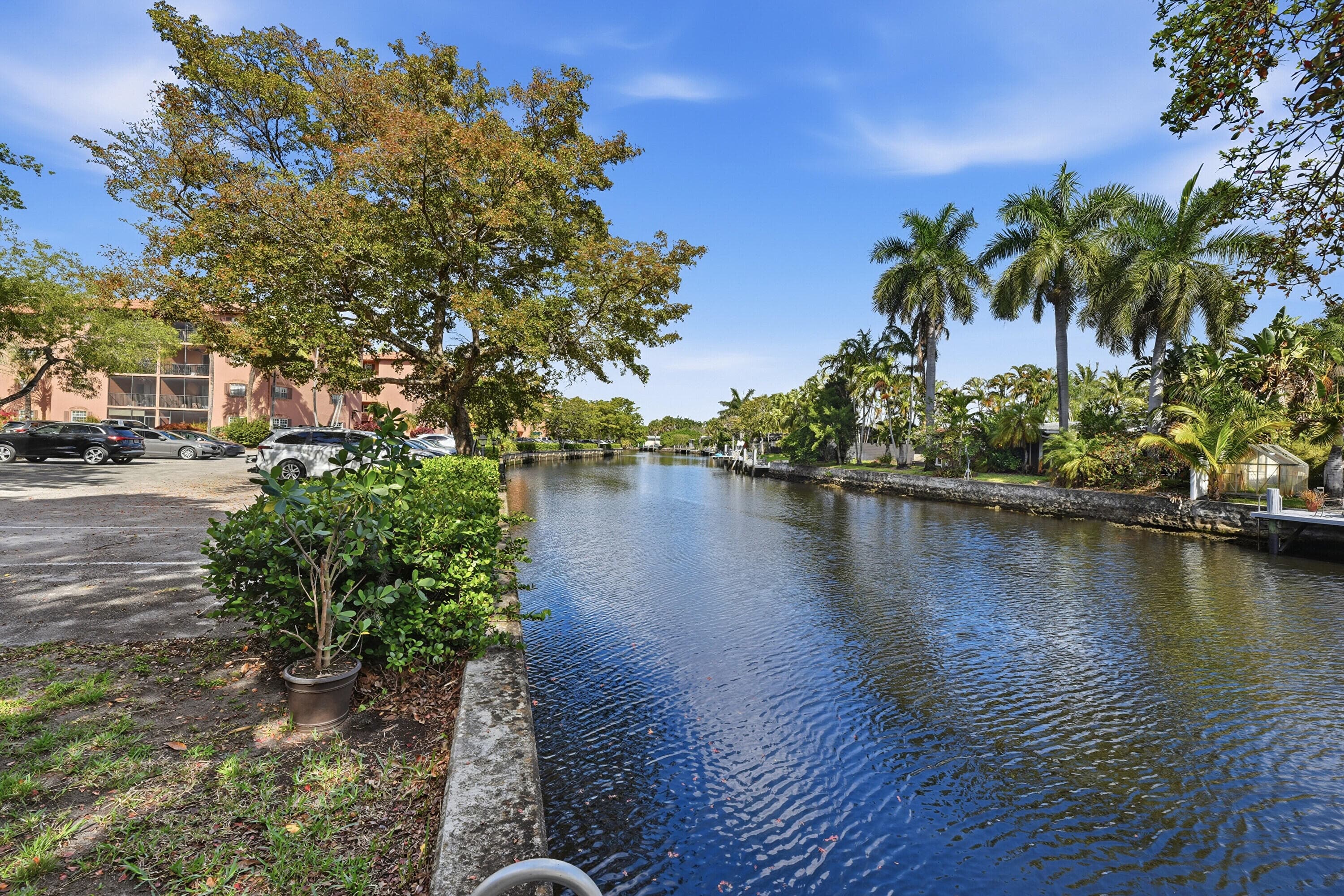 630 Tennis Club Drive Apt 204, Fort Lauderdale, FL 33311 — photo 31 of 33