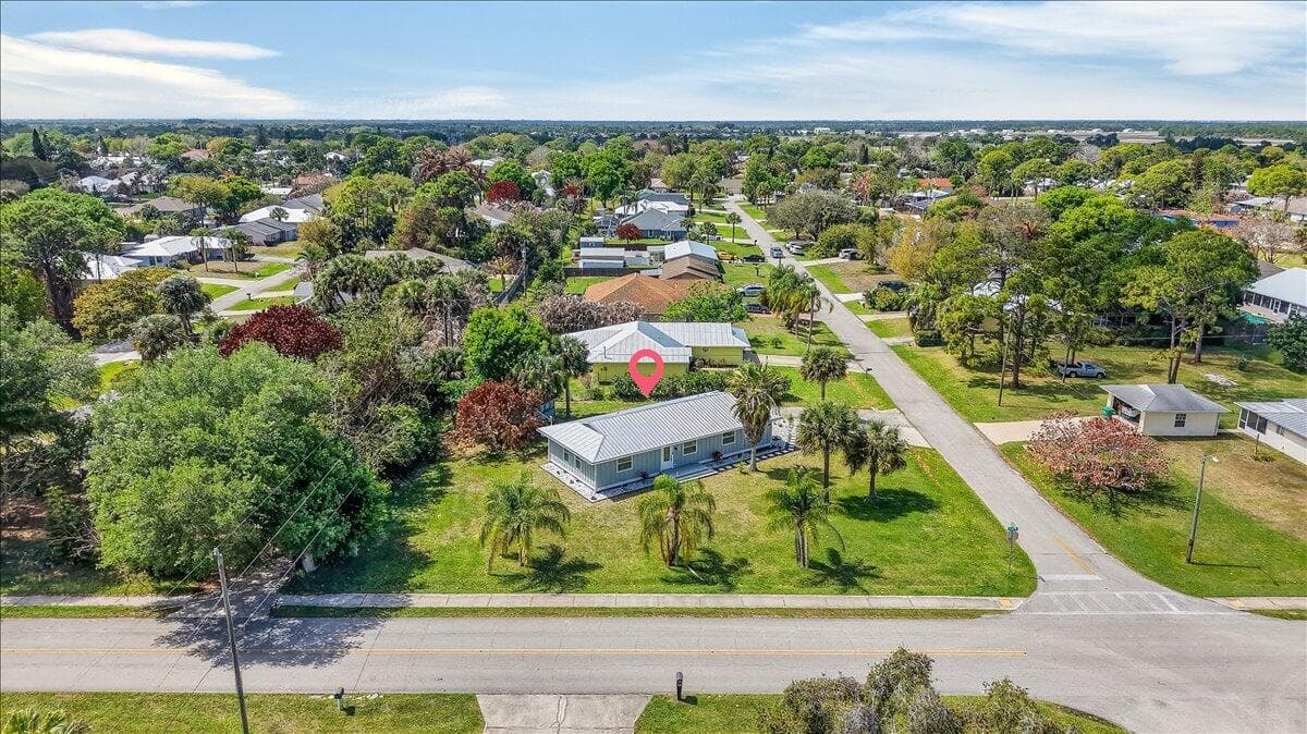 262 Easy Street, Sebastian, FL 32958 — photo 31 of 36