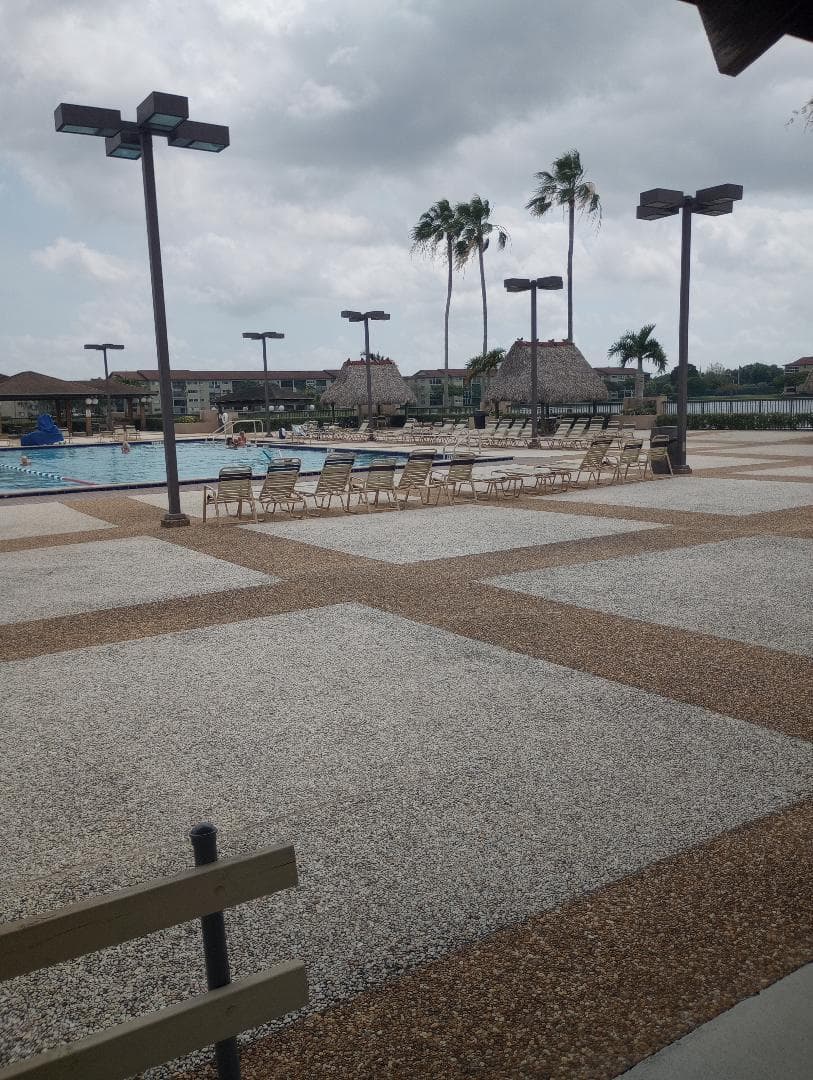 800 SW 137th Avenue 112 G, Pembroke Pines, FL 33027 — photo 25 of 33