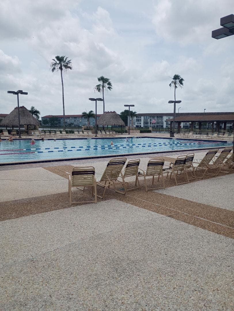 800 SW 137th Avenue 112 G, Pembroke Pines, FL 33027 — photo 28 of 33