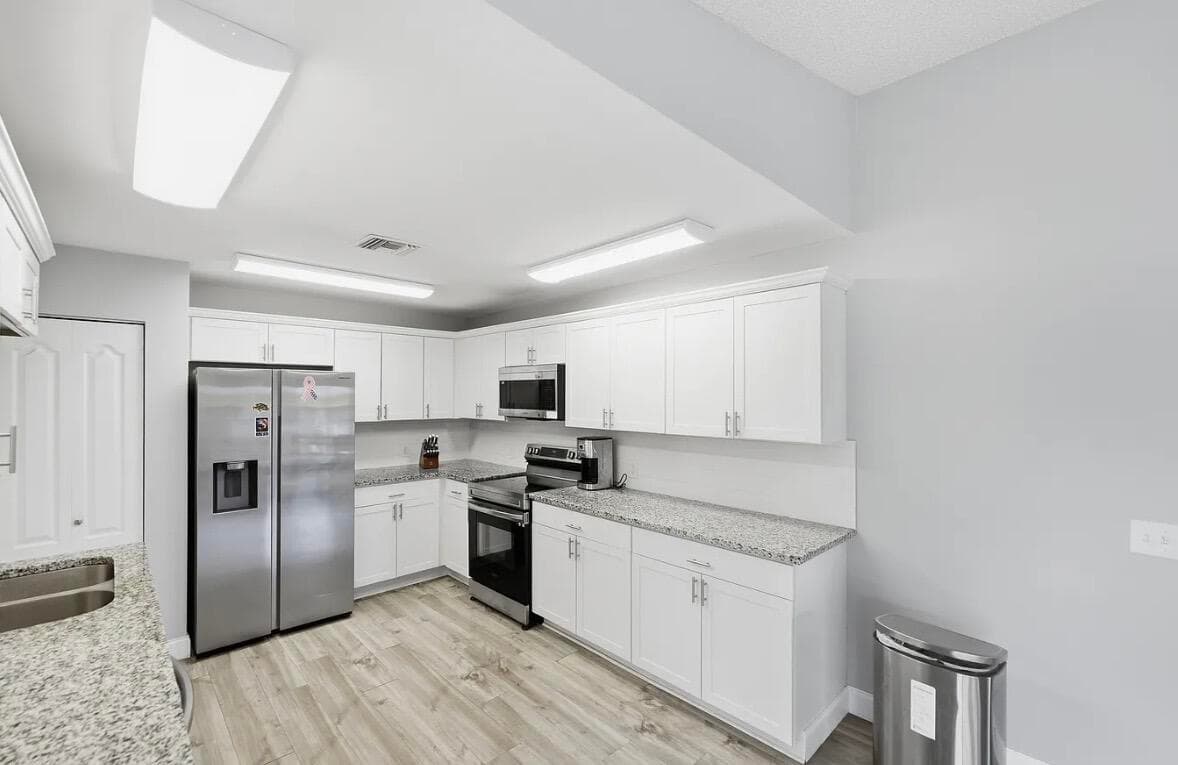 2890 1st Place, Vero Beach, FL 32968 — photo 9 of 24