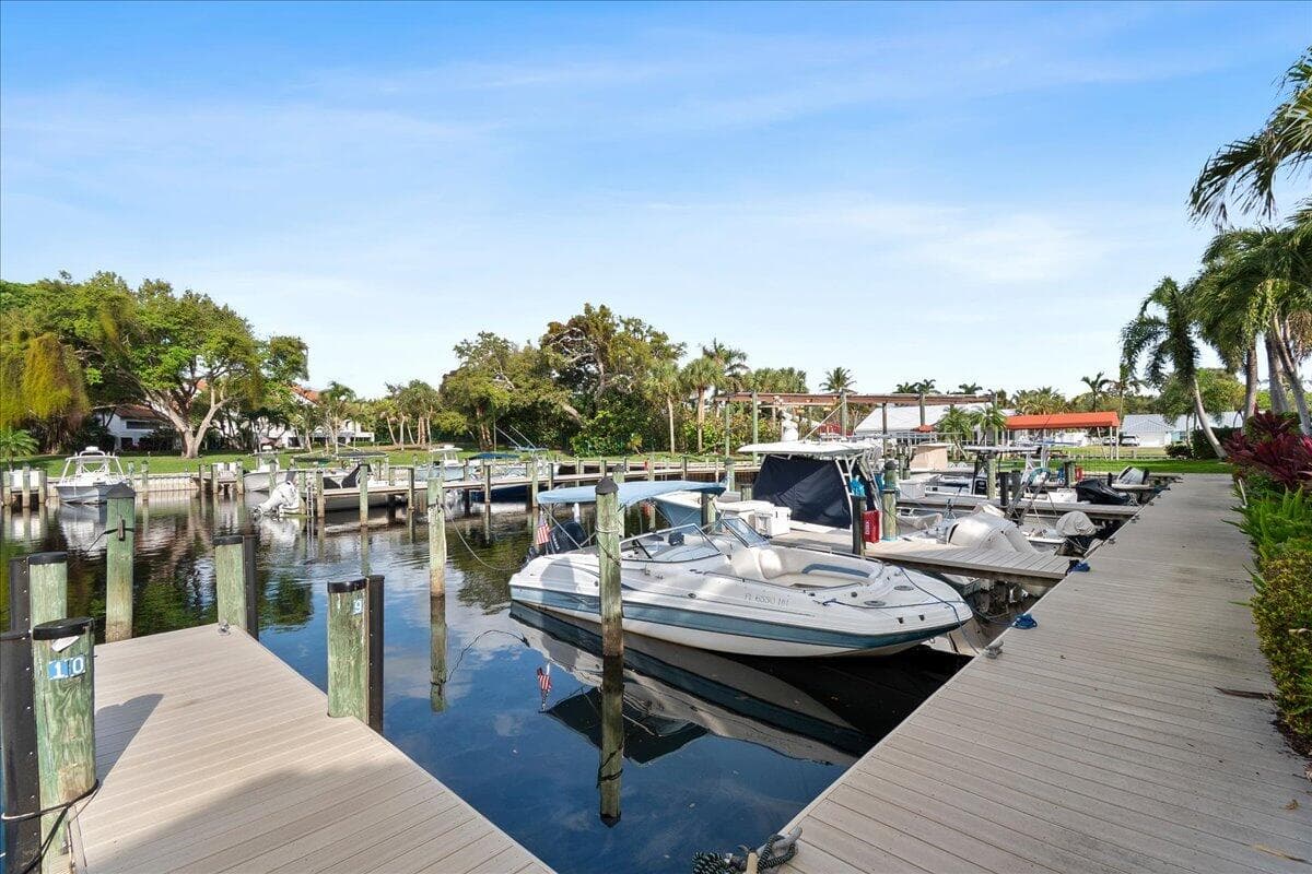 2359 Treasure Isle Drive 31, Palm Beach Gardens, FL 33410 — photo 25 of 44