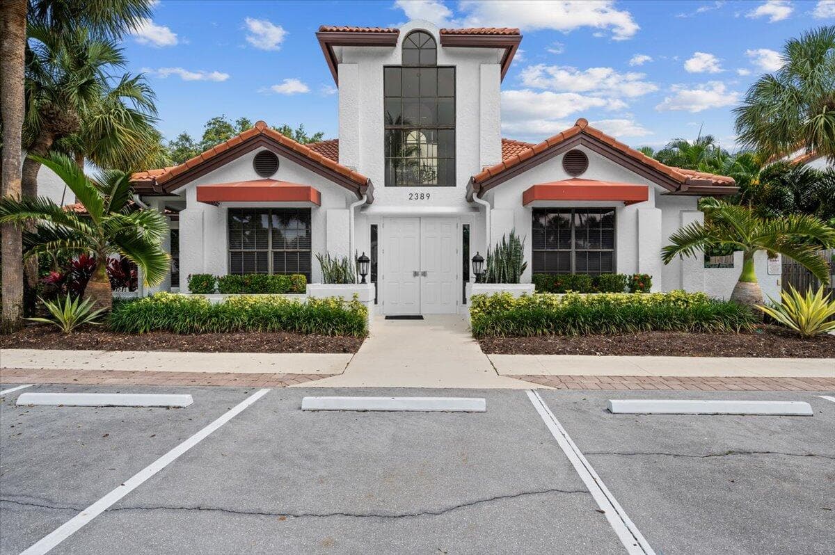 2359 Treasure Isle Drive 31, Palm Beach Gardens, FL 33410 — photo 37 of 44