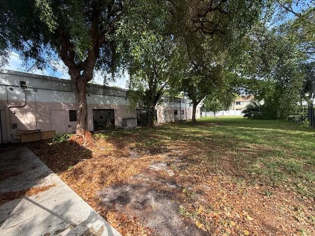 2701 NE 14th St Street, Pompano Beach, FL 33062 — photo 9 of 11