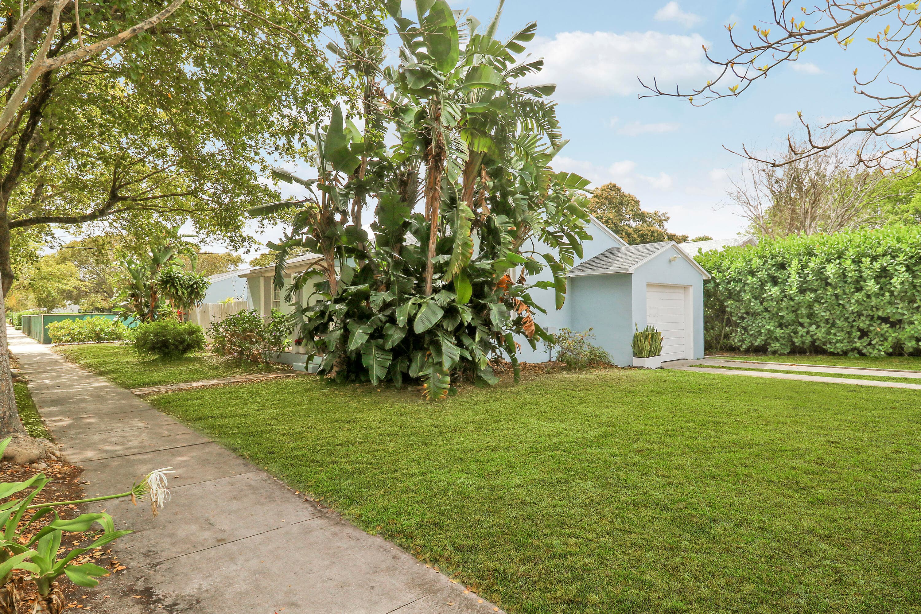 3619 Spruce Avenue, West Palm Beach, FL 33407 — photo 39 of 46