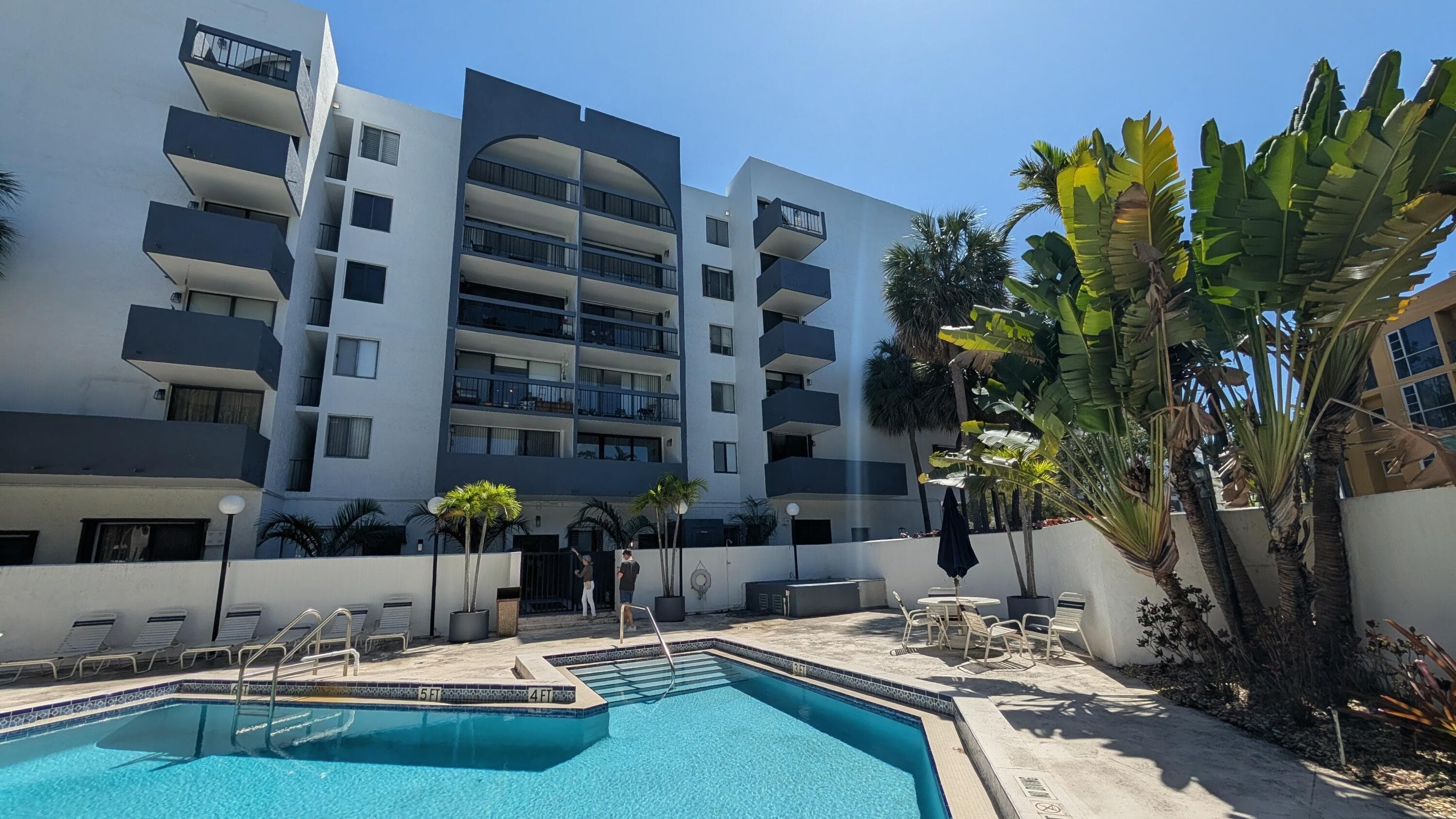 2715 Tigertail Avenue Apt 402, Miami, FL 33133 — photo 26 of 38