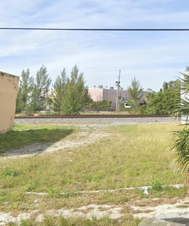 2731 Pinewood Avenue, West Palm Beach, FL 33407 — photo 1 of 3