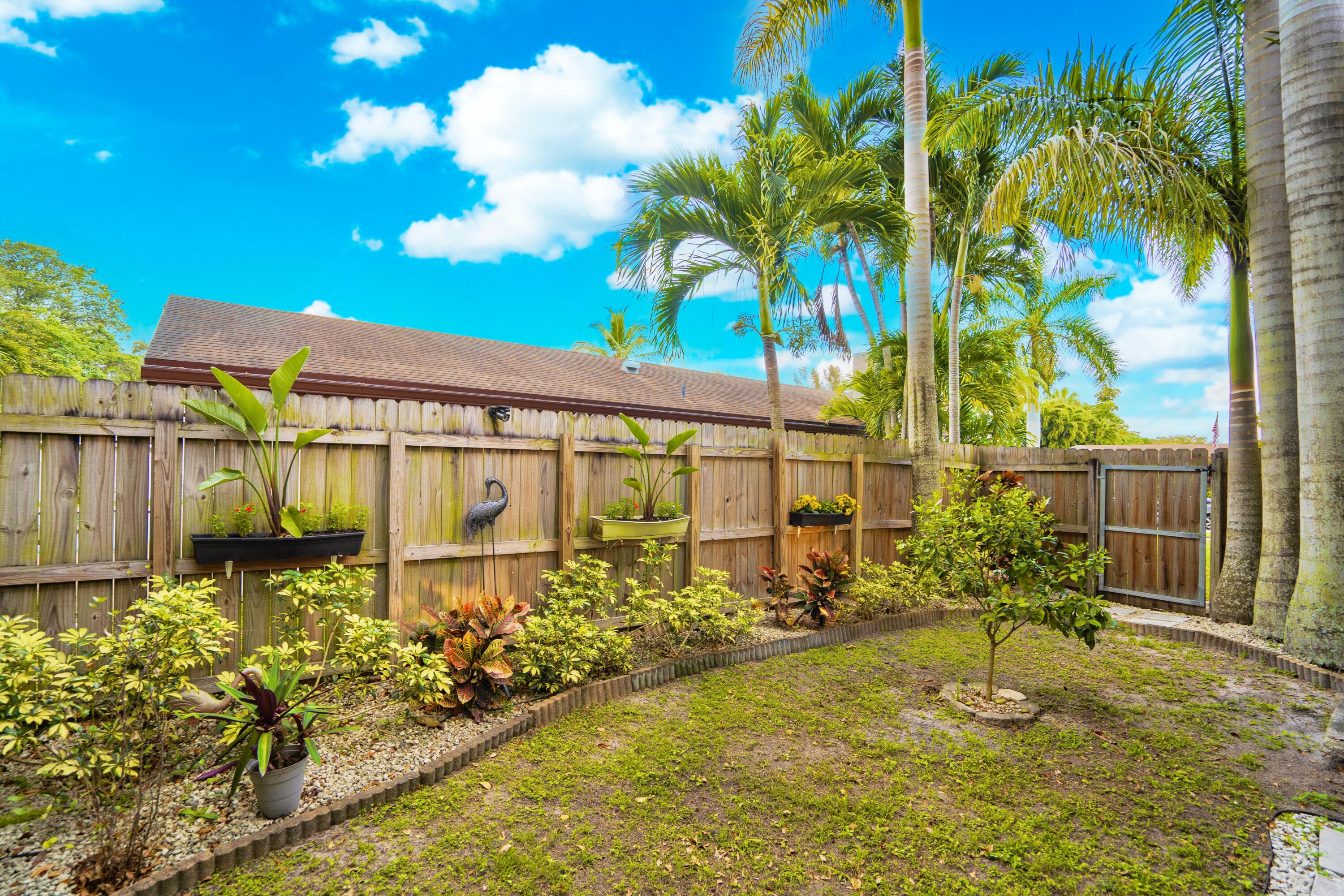 4966 NW 6th Street, Coconut Creek, FL 33063 — photo 8 of 63