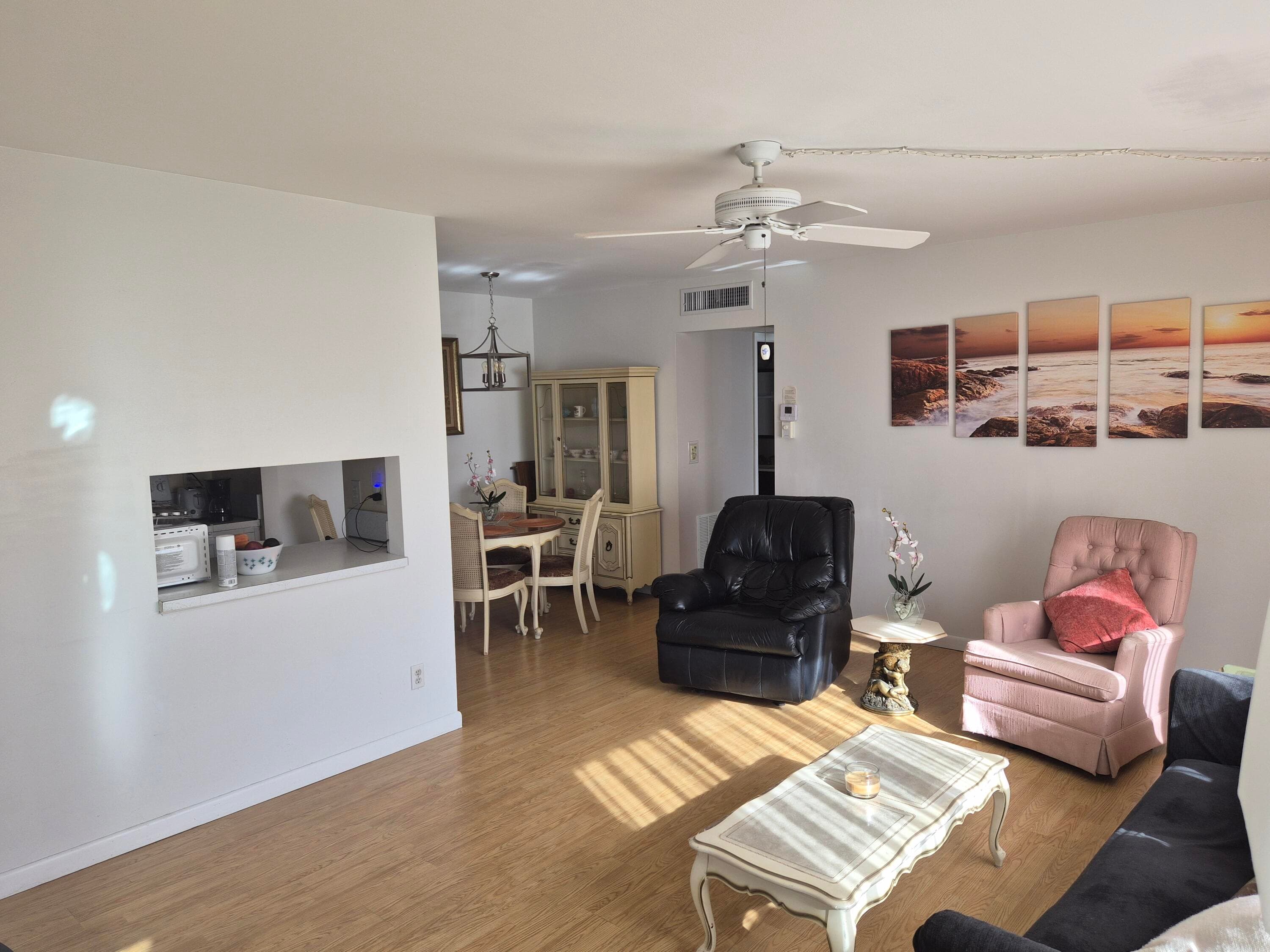 Condominium in Boynton Beach — photo 6 of 17