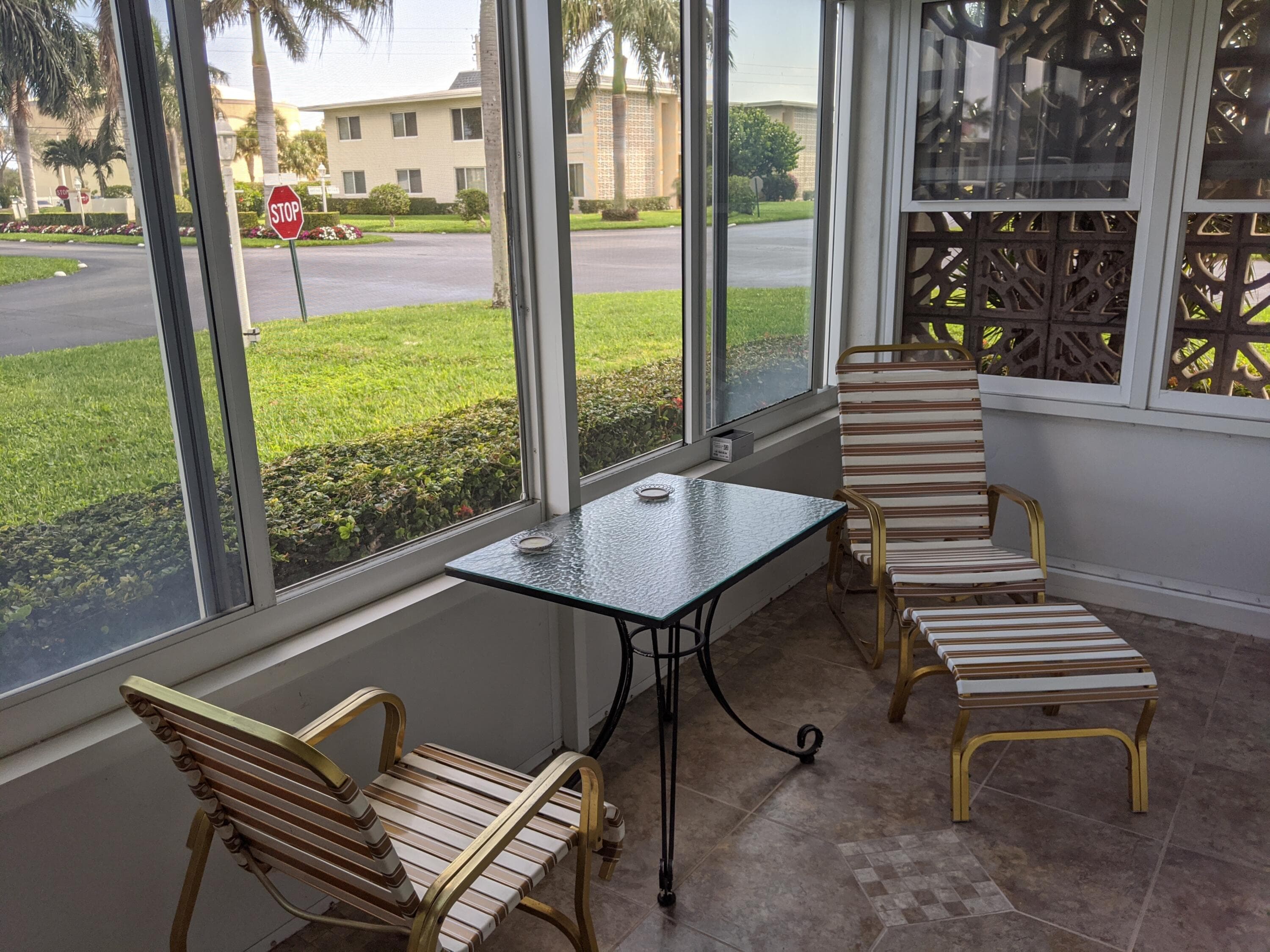 Condominium in Boynton Beach — photo 13 of 17