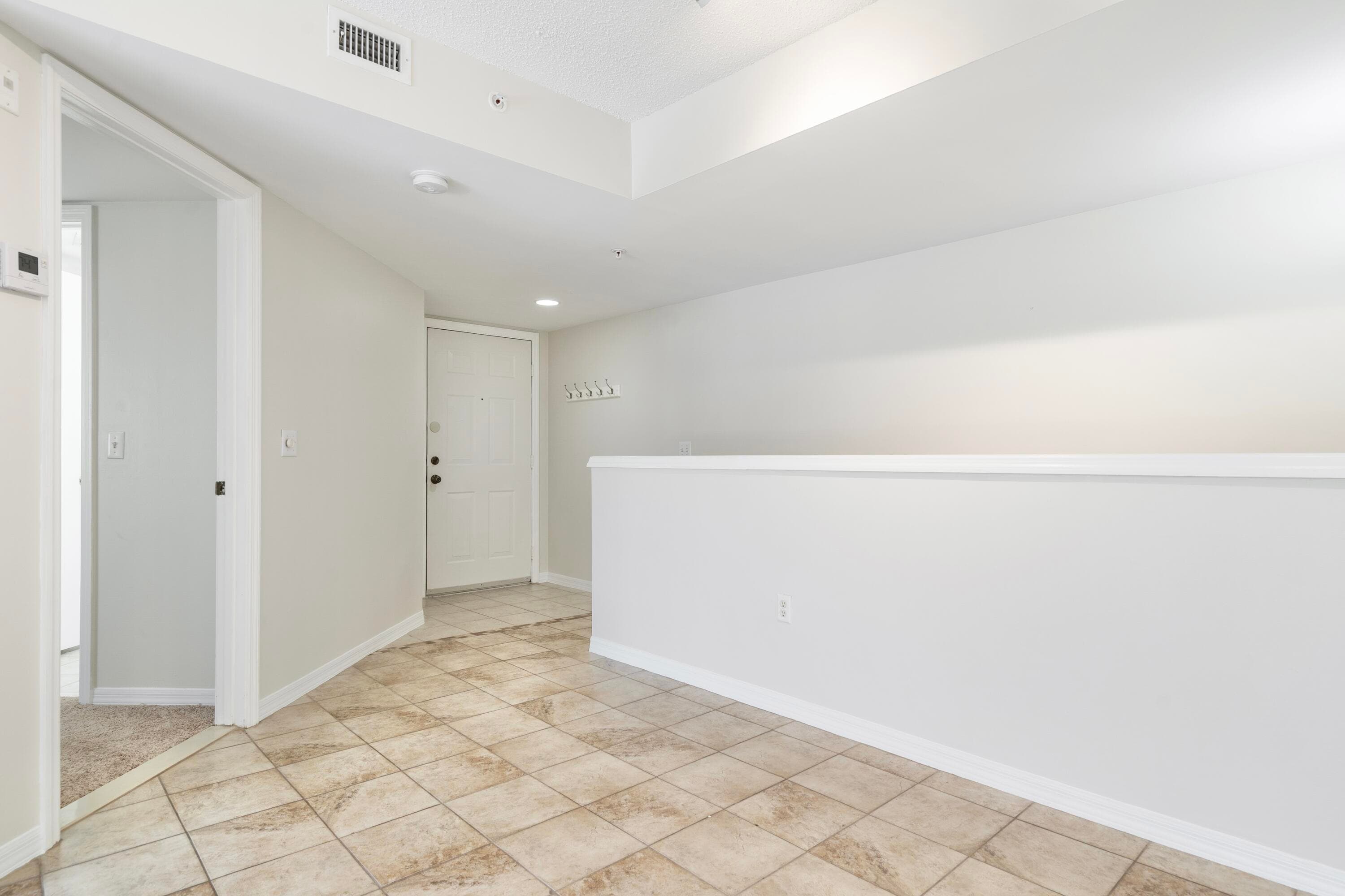 4187 N Haverhill Road 505, West Palm Beach, FL 33417 — photo 6 of 52