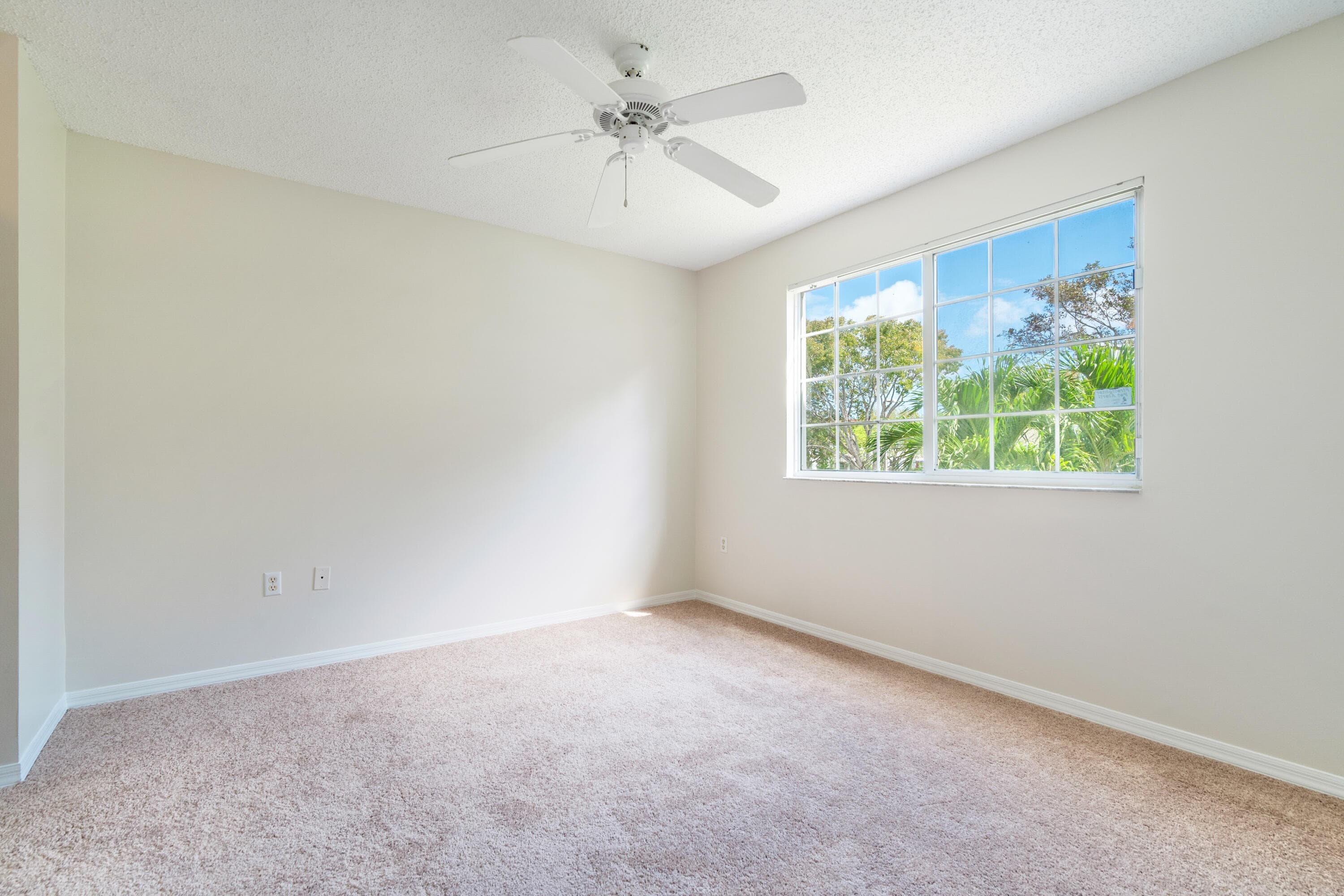 4187 N Haverhill Road 505, West Palm Beach, FL 33417 — photo 17 of 52