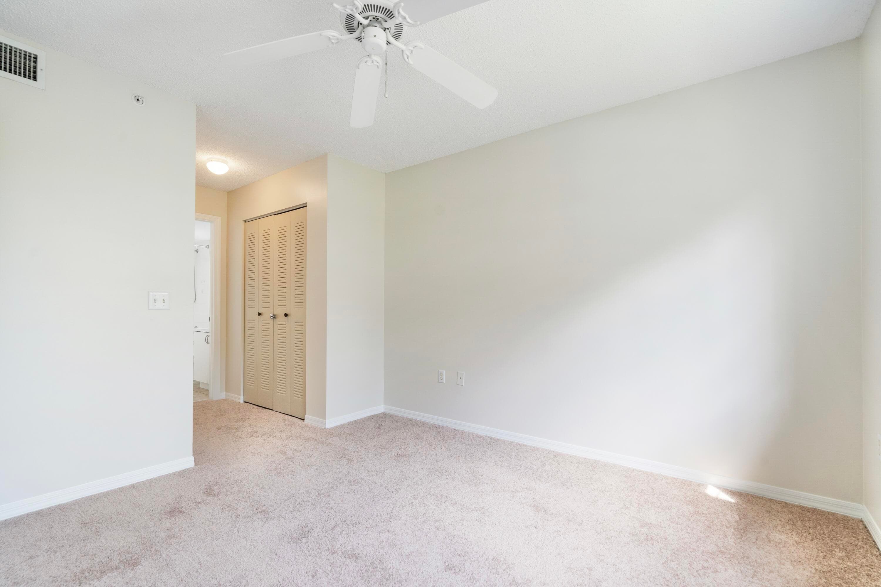 4187 N Haverhill Road 505, West Palm Beach, FL 33417 — photo 19 of 52