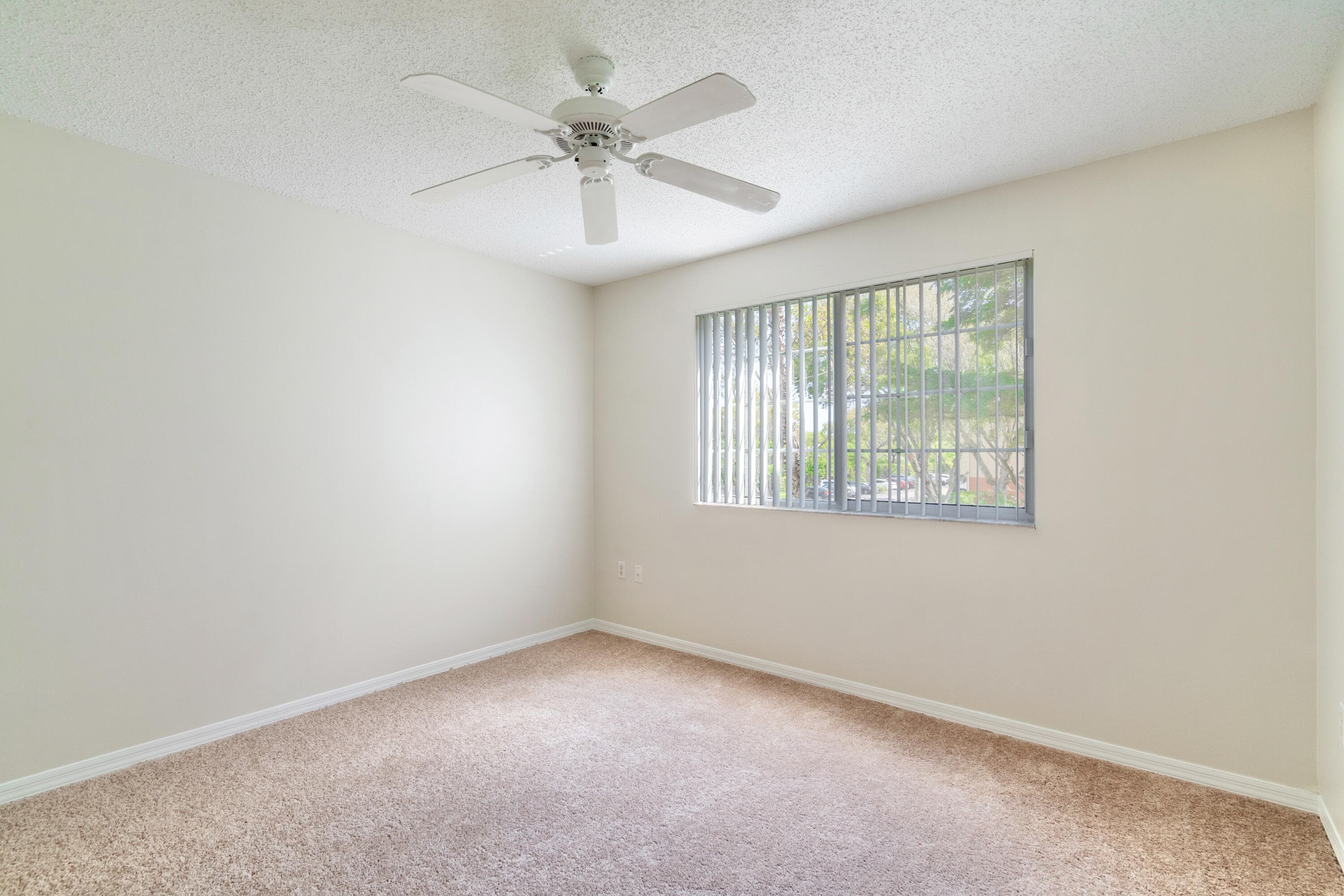 4187 N Haverhill Road 505, West Palm Beach, FL 33417 — photo 22 of 52