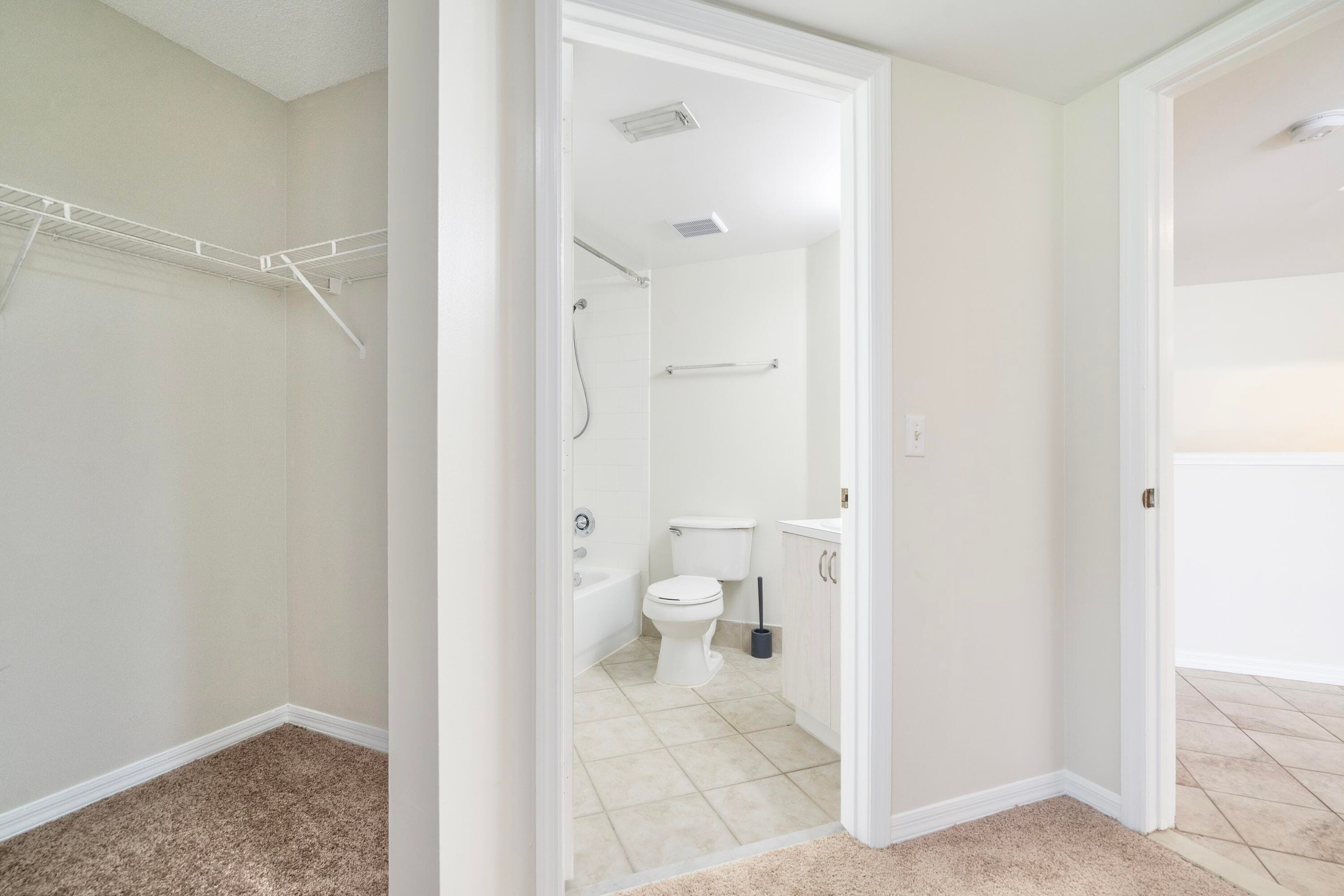 4187 N Haverhill Road 505, West Palm Beach, FL 33417 — photo 25 of 52