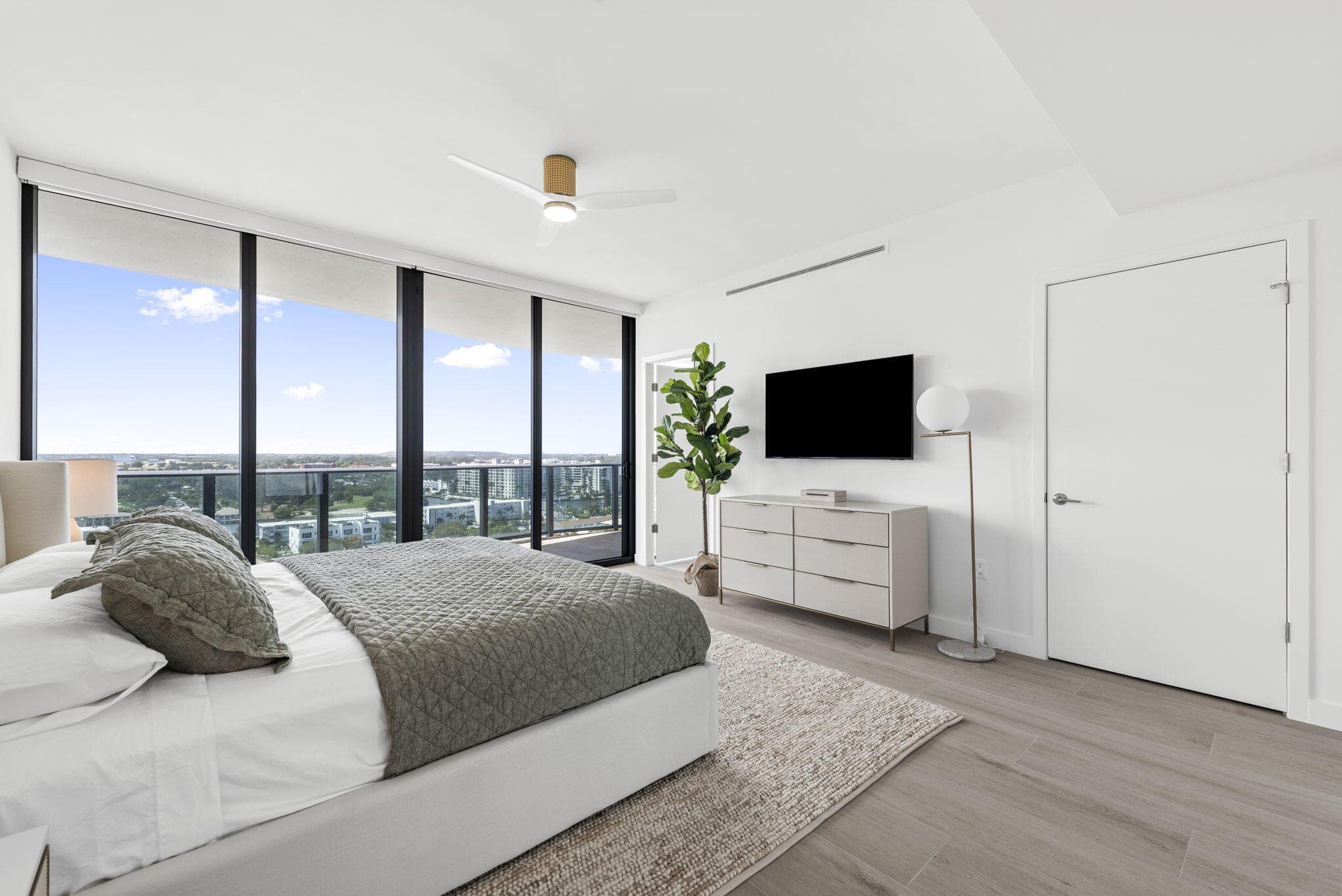900 N Ocean Boulevard 1501, Pompano Beach, FL 33062 — photo 20 of 51