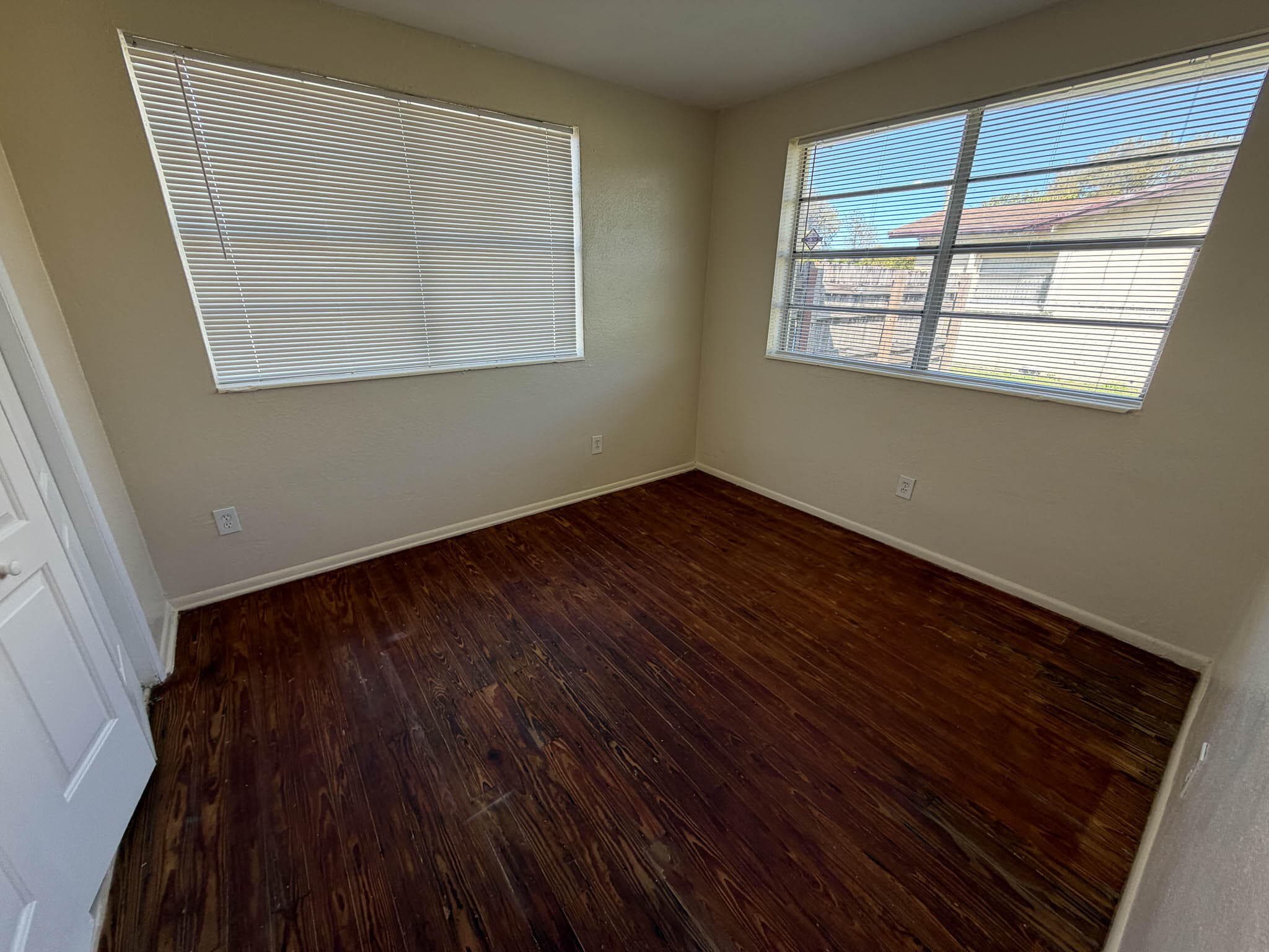 2250 NW 27th Street, Oakland Park, FL 33311 — photo 18 of 27