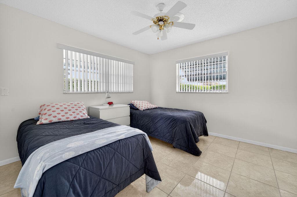 622 Hummingbird Lane, Delray Beach, FL 33445 — photo 14 of 36