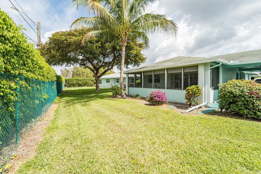 622 Hummingbird Lane, Delray Beach, FL 33445 — photo 22 of 36