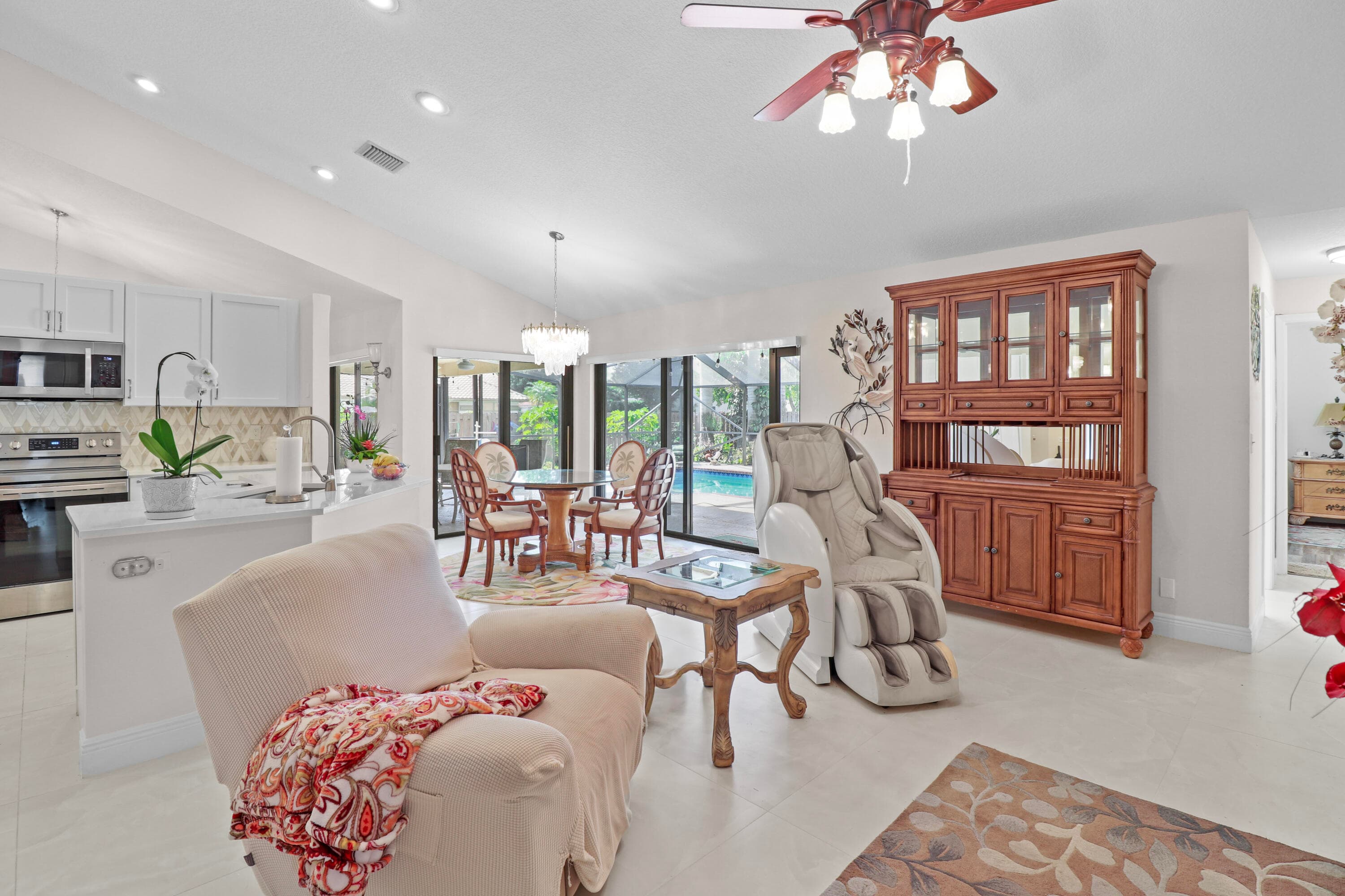 9260 Laurel Green Drive, Boynton Beach, FL 33437 — photo 17 of 62