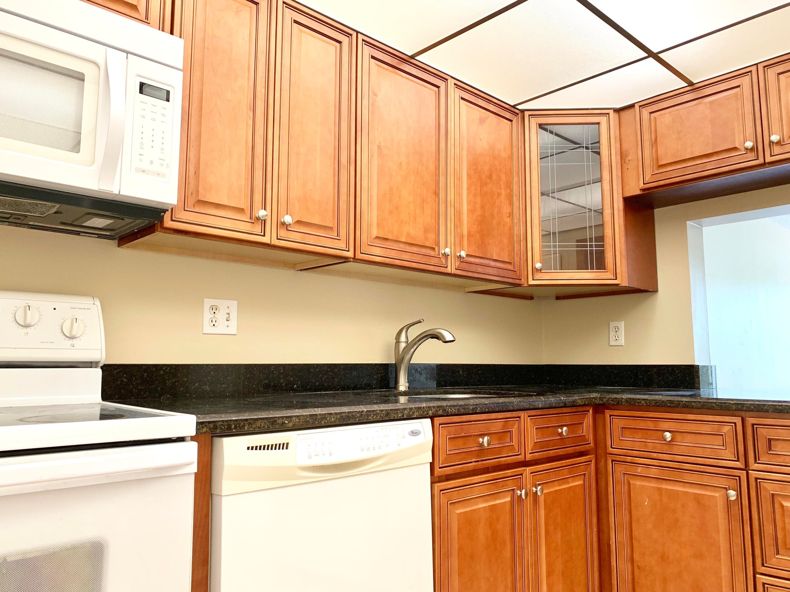 2312 S Cypress Bend Drive 209, Pompano Beach, FL 33069 — photo 4 of 50