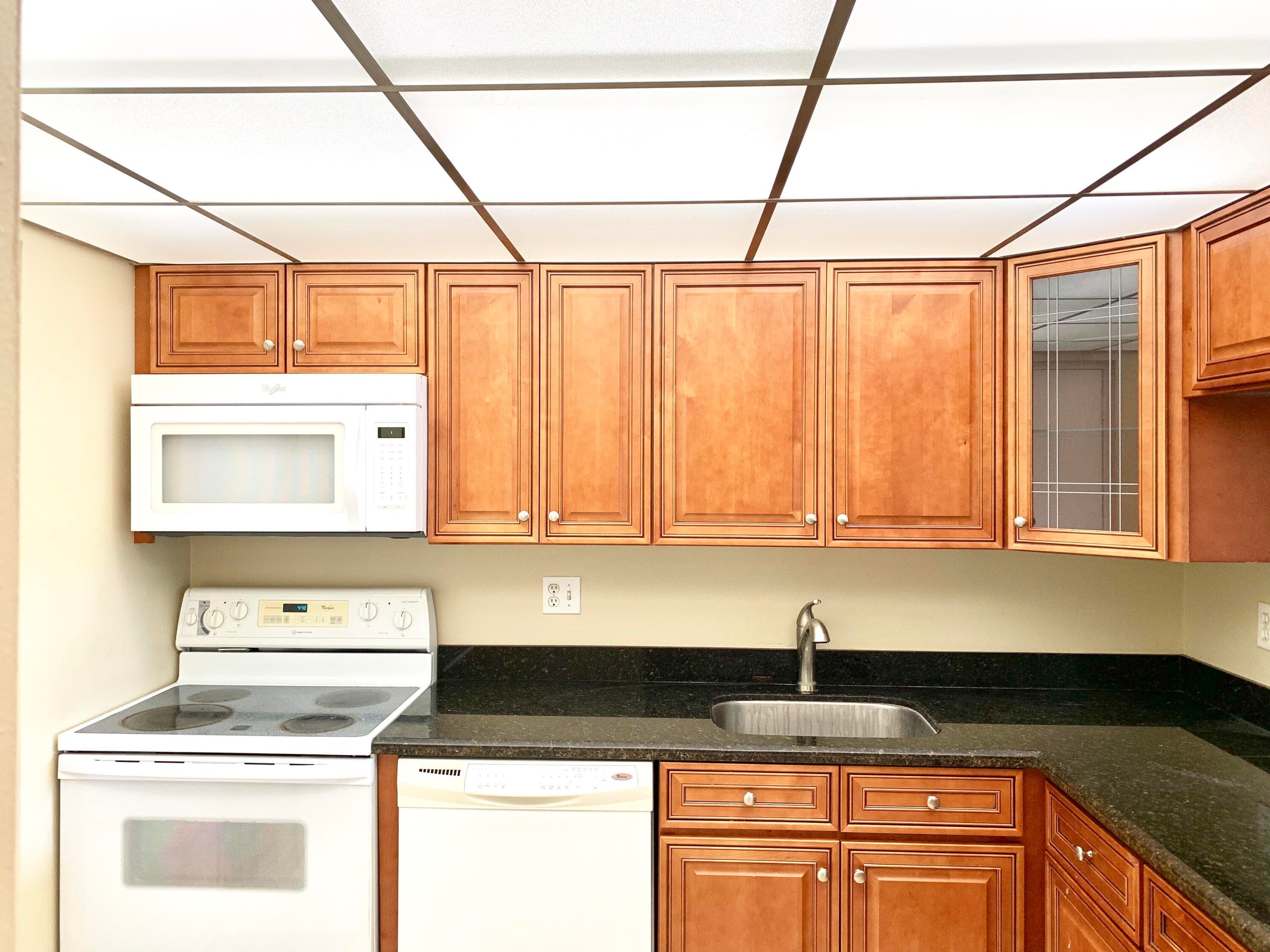 2312 S Cypress Bend Drive 209, Pompano Beach, FL 33069 — photo 6 of 50