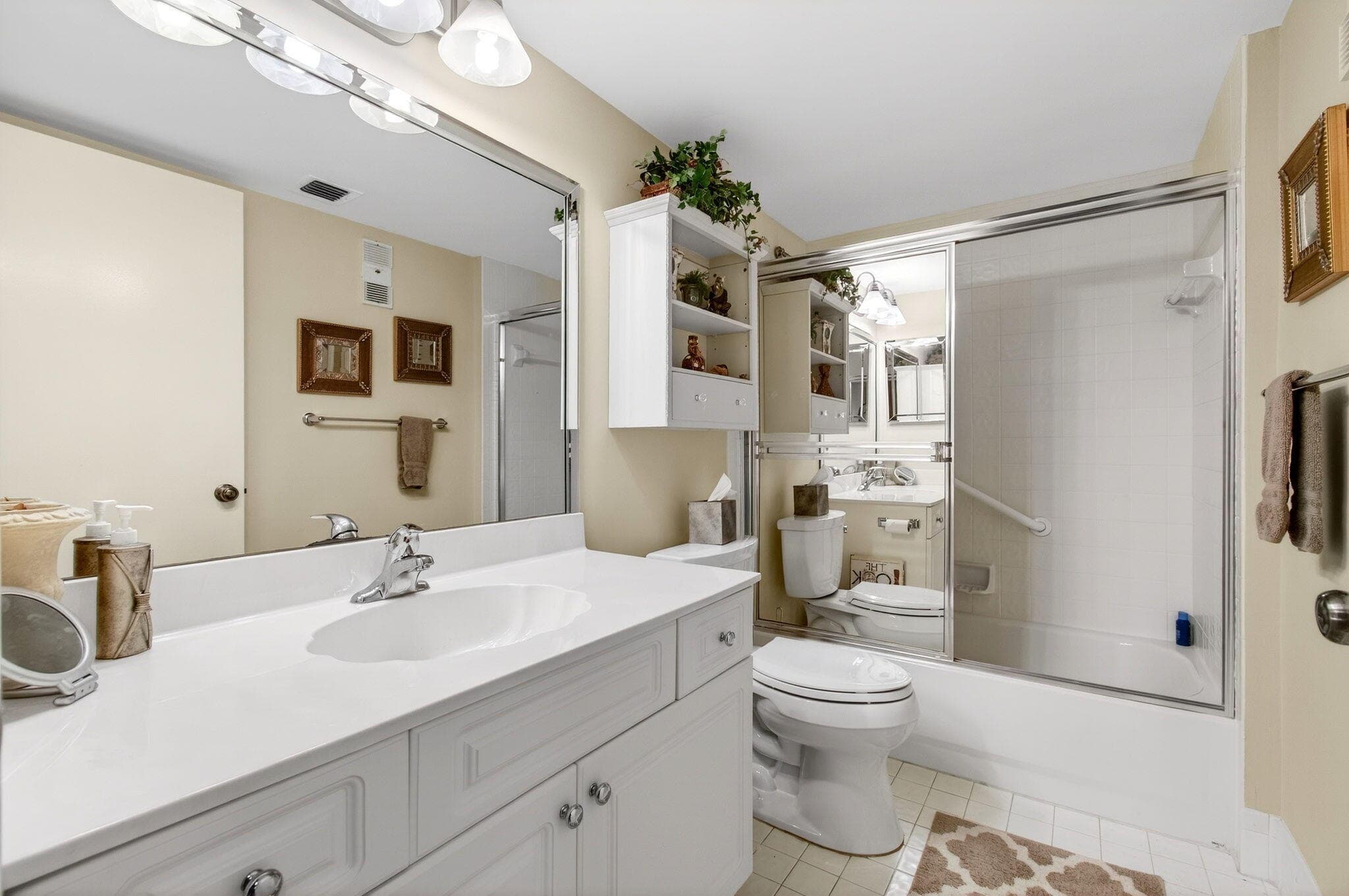 5952 Regal Glen Drive 104, Boynton Beach, FL 33437 — photo 40 of 87