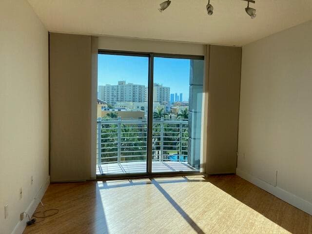 110 Washington Avenue 1717, Miami Beach, FL 33139 — photo 3 of 24
