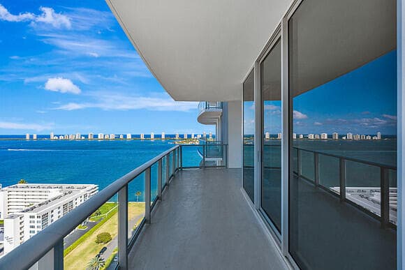 220 Lake Shore Drive 2105, Lake Park, FL 33403 — photo 14 of 30