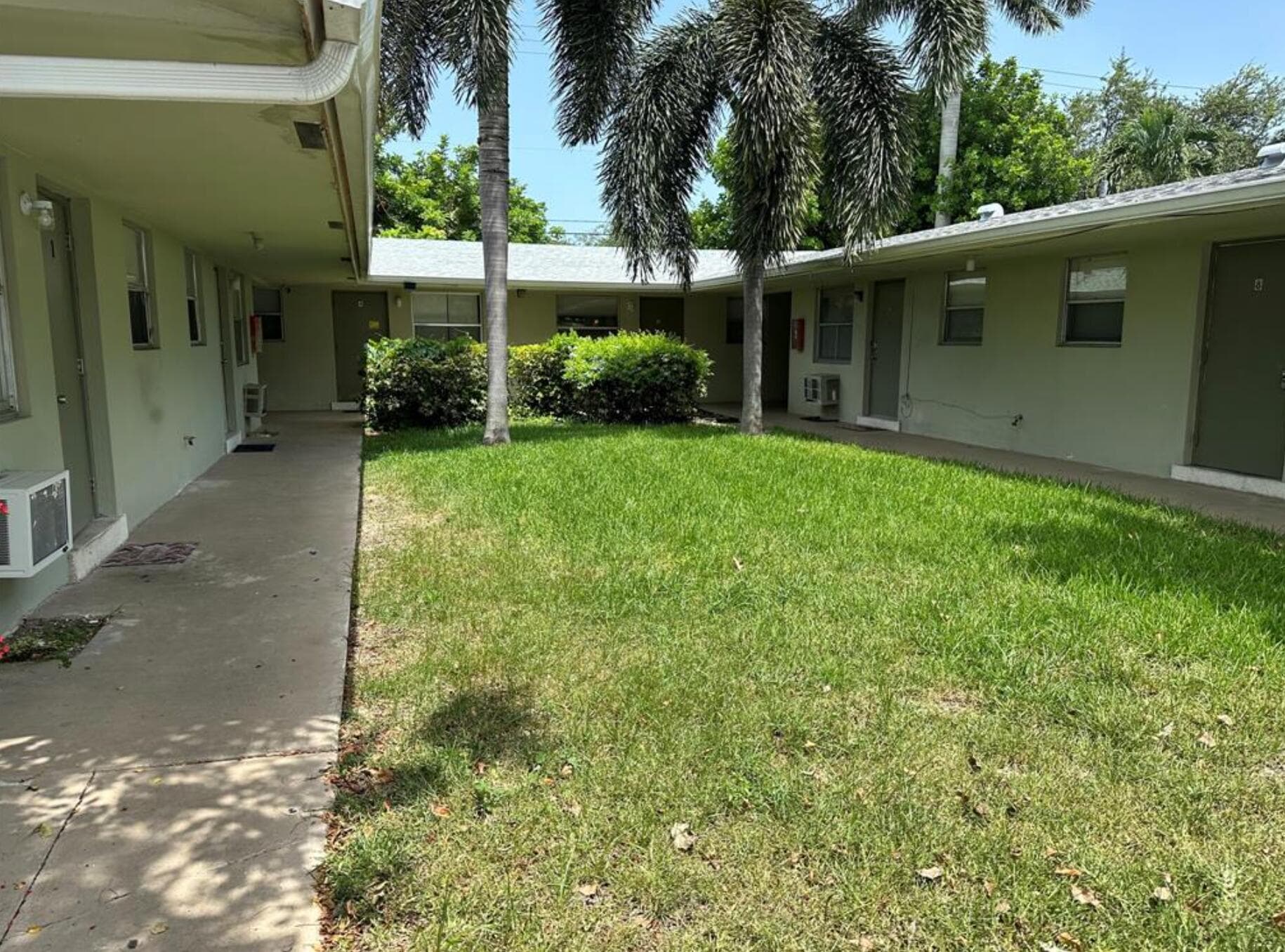 317 N 61st Terrace 6, Hollywood, FL 33024 — photo 1 of 9