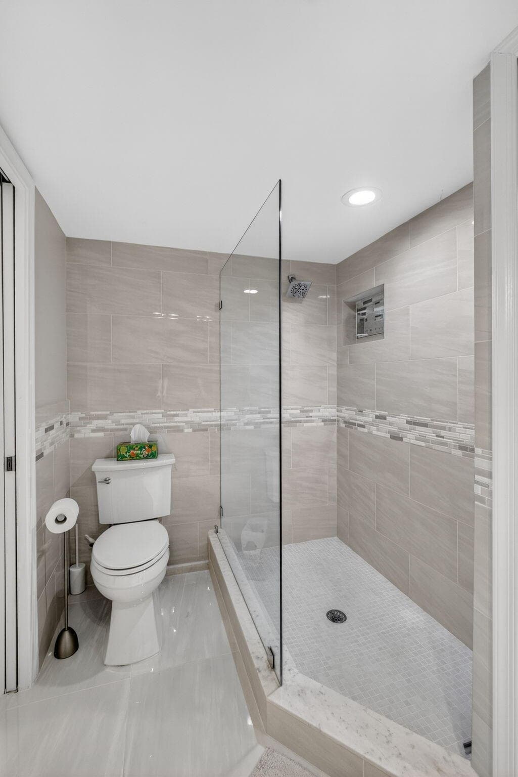5380 N Ocean Drive 12e, Singer Island, FL 33404 — photo 33 of 37