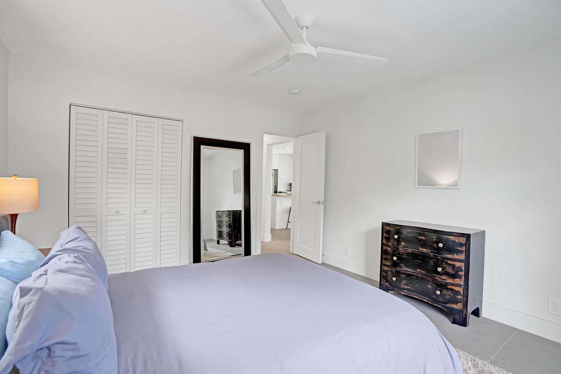 625 NE 13th Avenue 02, Fort Lauderdale, FL 33304 — photo 5 of 37