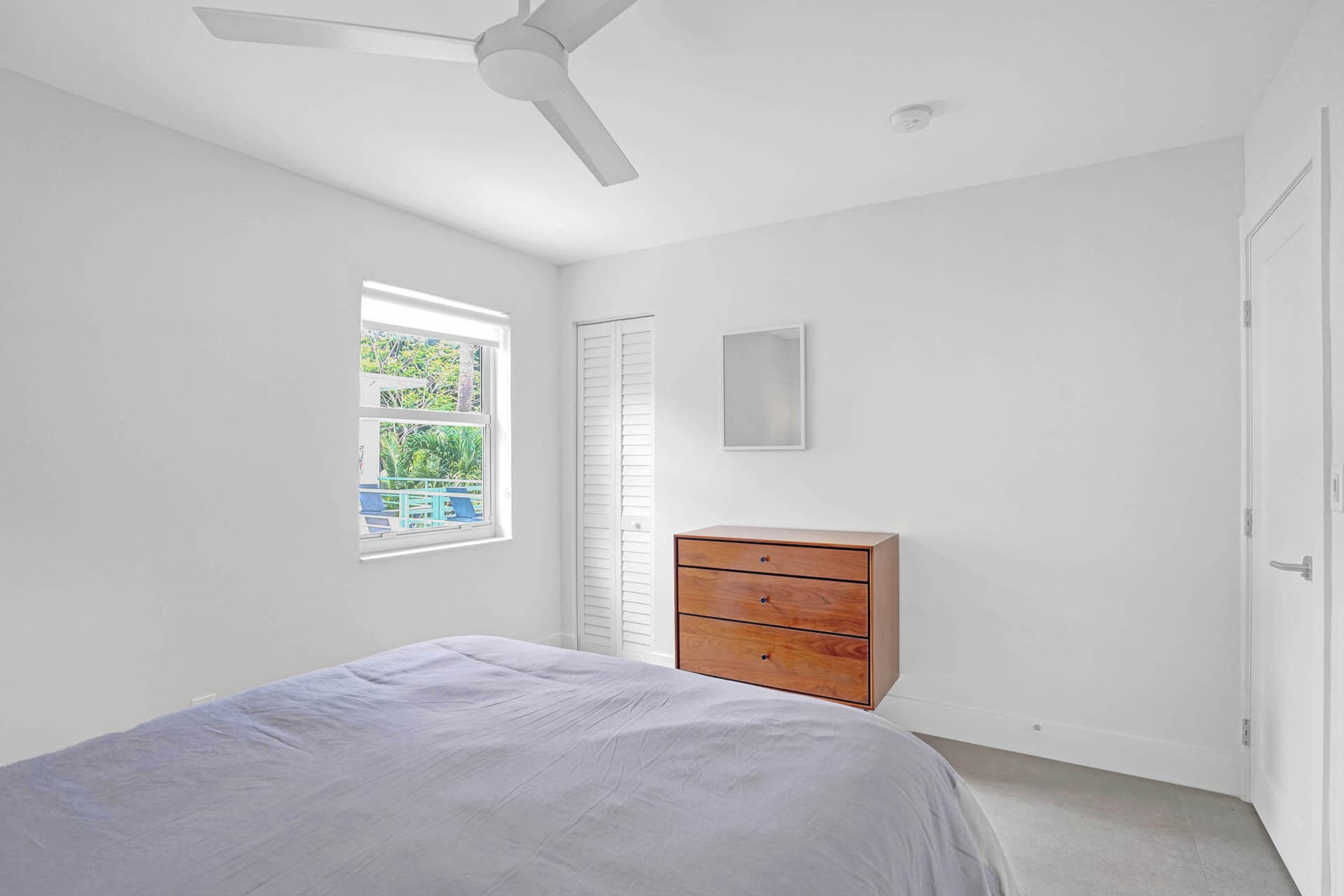 625 NE 13th Avenue 02, Fort Lauderdale, FL 33304 — photo 10 of 37