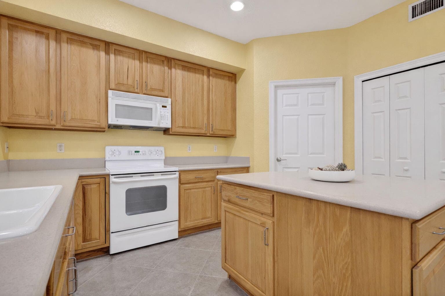 3638 Turtle Island Court, West Palm Beach, FL 33411 — photo 17 of 81