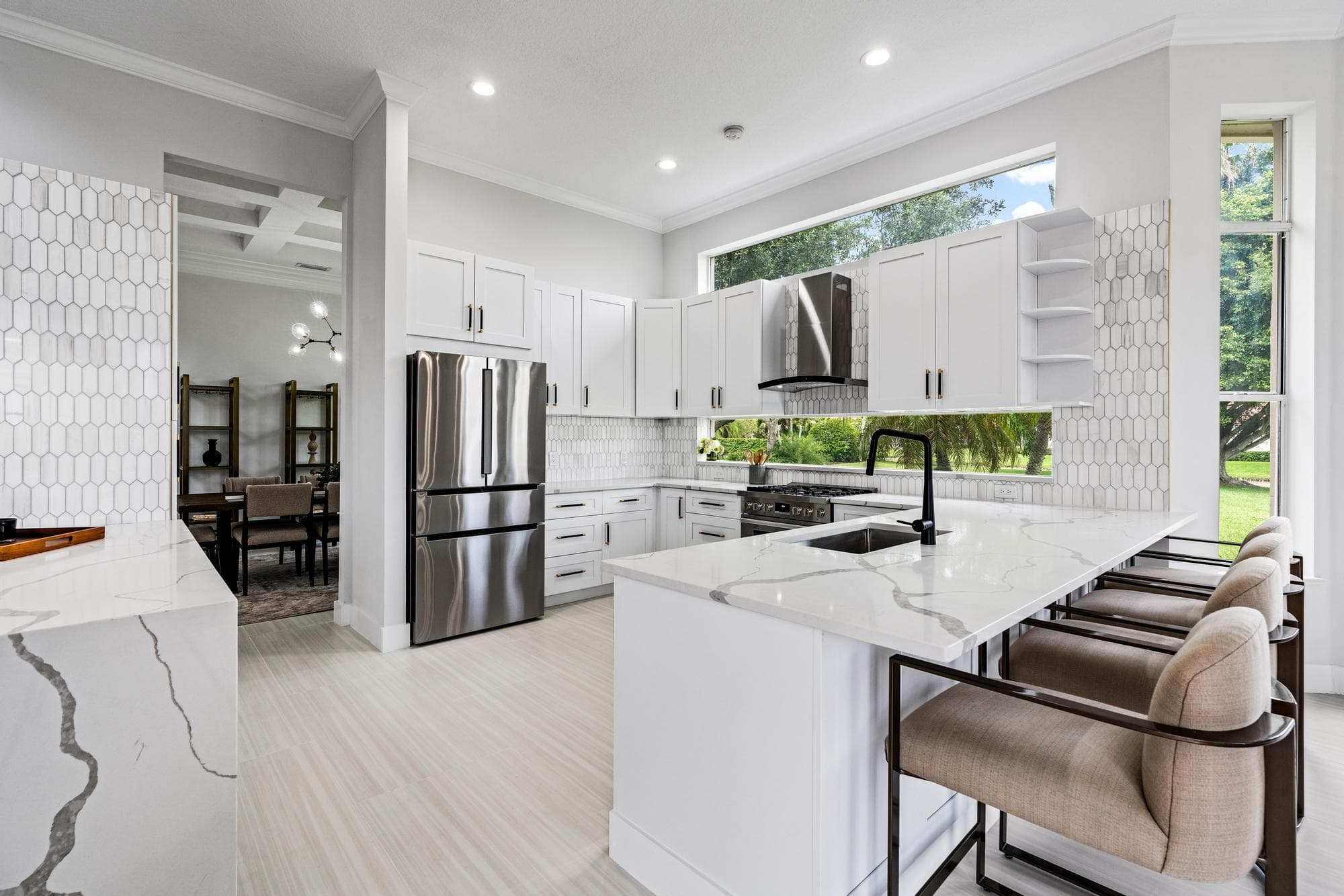 1124 Grand Cay Drive, Palm Beach Gardens, FL 33418 — photo 4 of 44