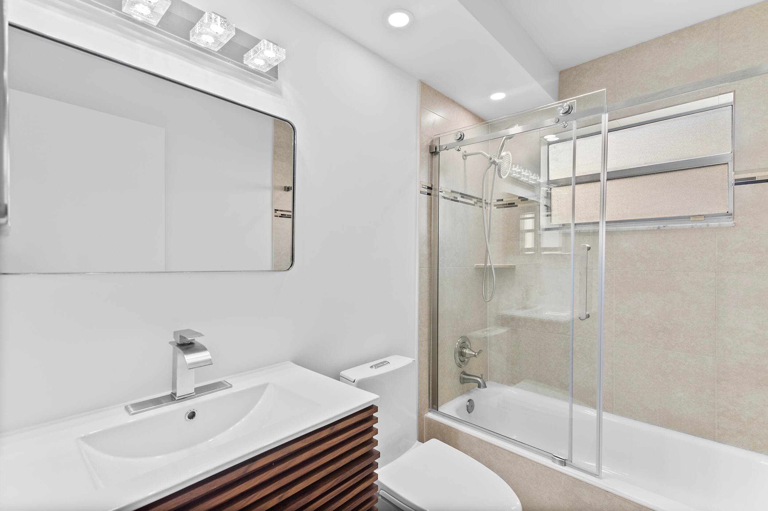 160 Brittany, Delray Beach, FL 33446 — photo 17 of 34