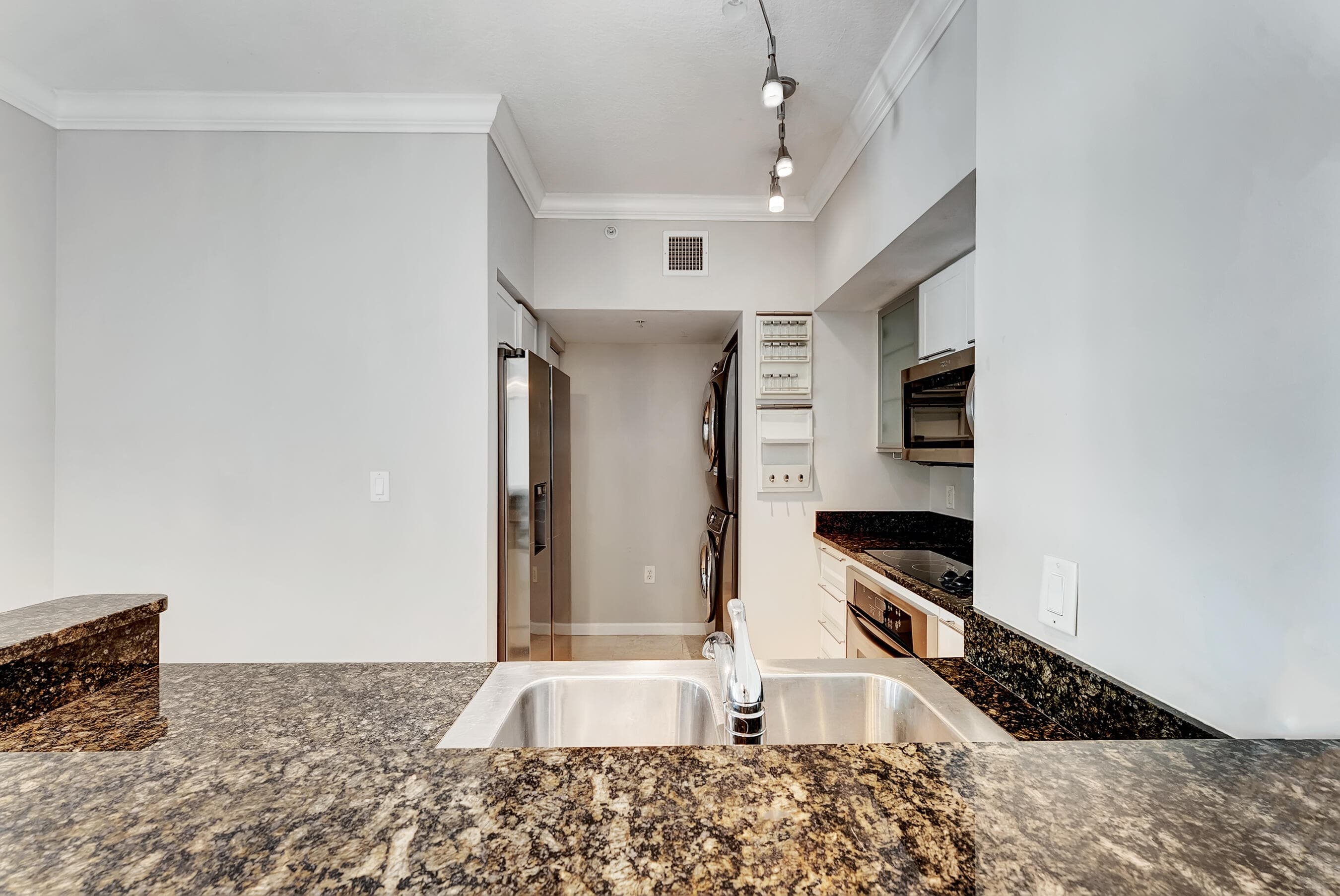 225 NE 1st Street 409 (ph-09), Delray Beach, FL 33483 — photo 5 of 35