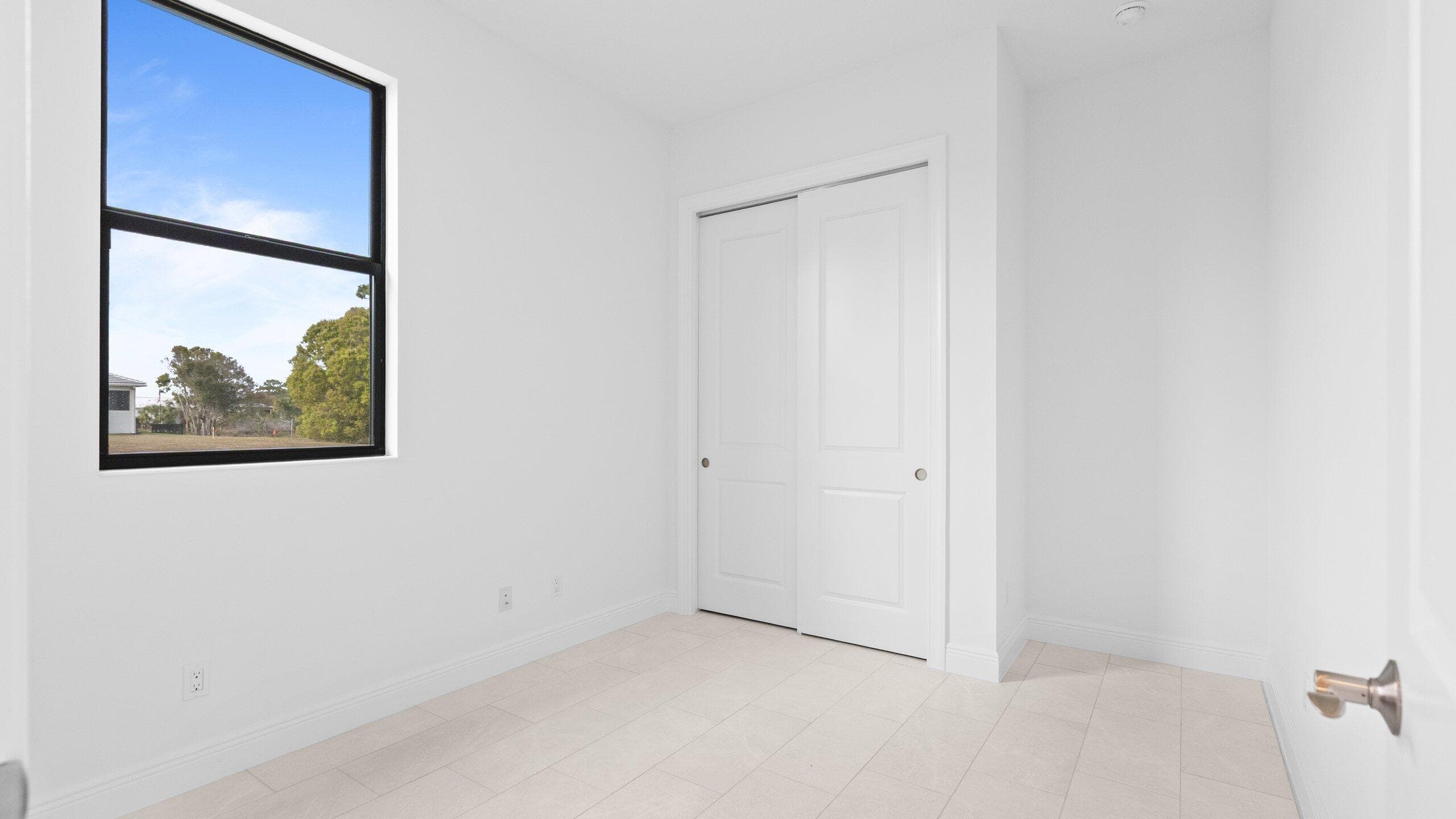 375 SE Via Sangro, Port St. Lucie, FL 34952 — photo 17 of 23